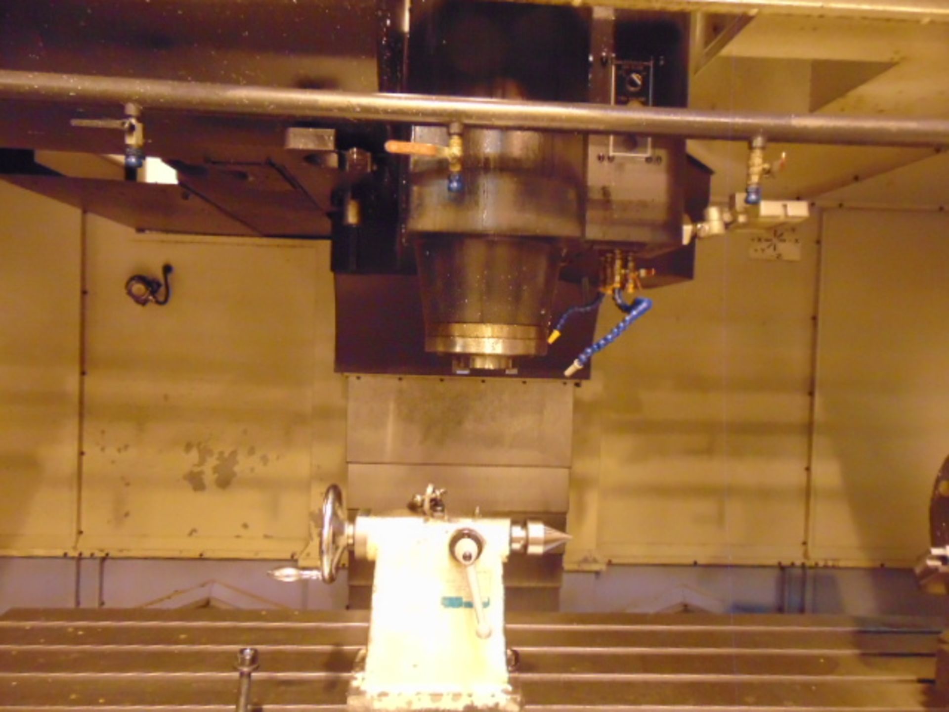 CNC VERTICAL MACHINING CENTER, DOOSAN MDL. VM960 4-AXIS, new 2013, Fanuc Series 31i – Mdl. B CNC - Image 6 of 15