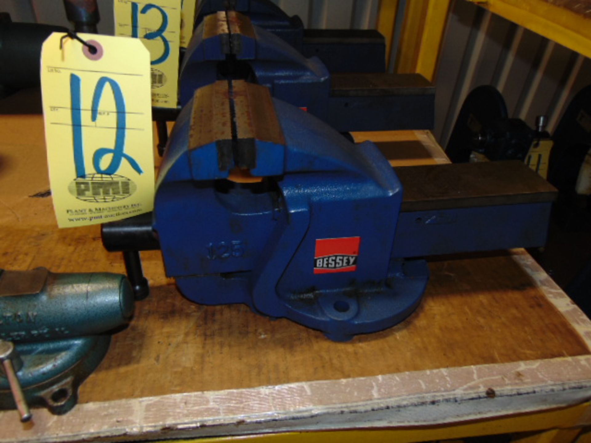 BENCH VISE, BESSEY 5"