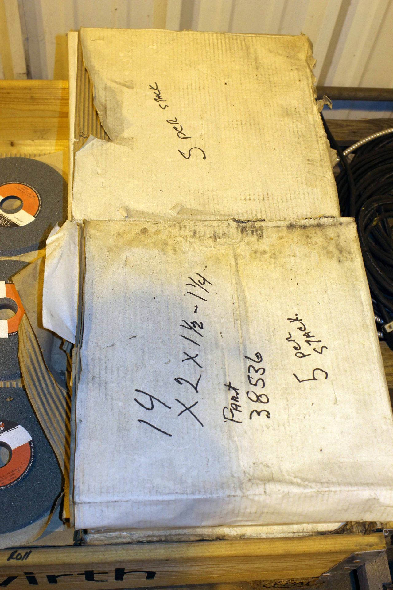 LOT OF GRINDING WHEELS, assorted (on two pallets) - Image 2 of 3