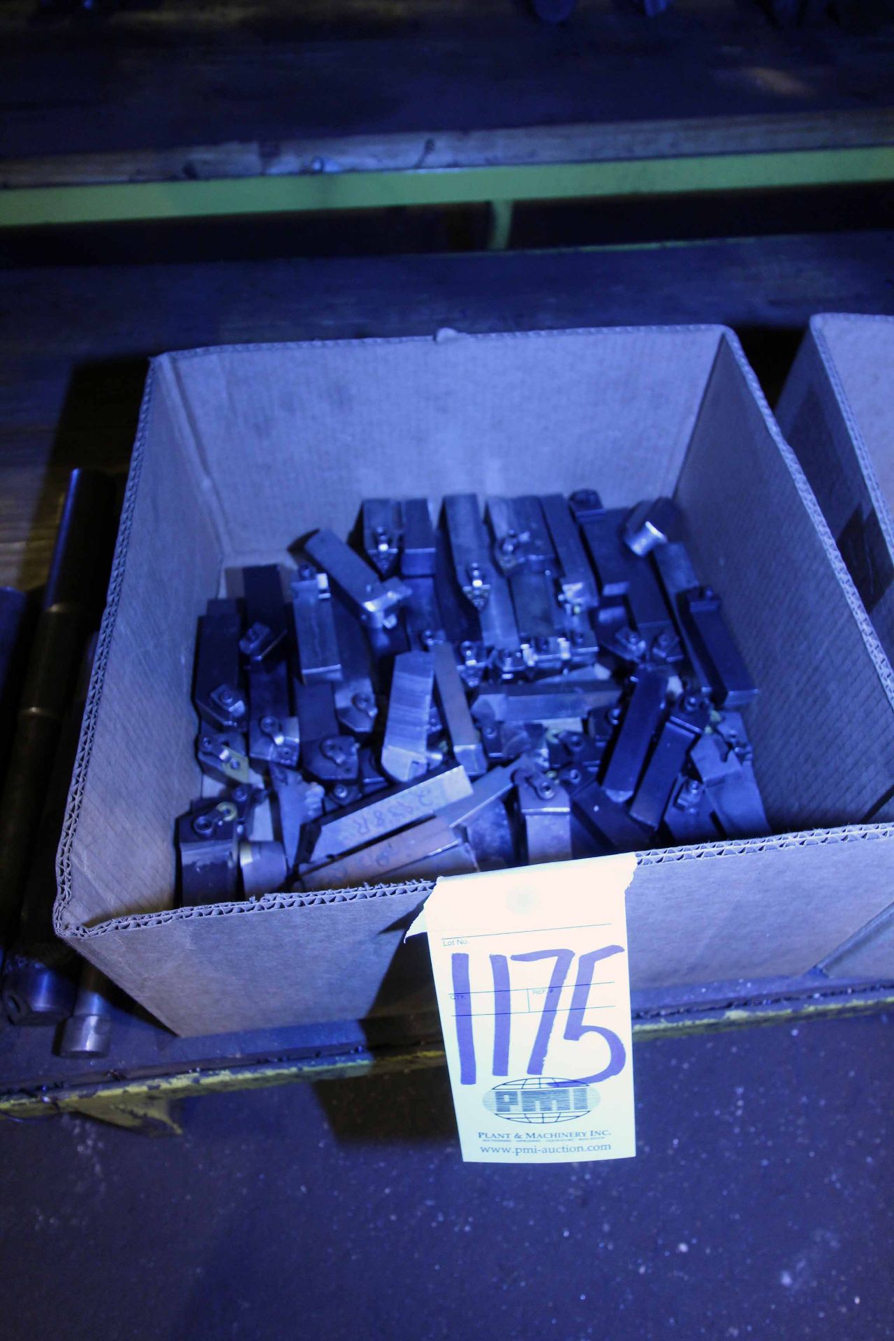 LOT OF CARBIDE INSERT TOOLHOLDERS - Image 2 of 2