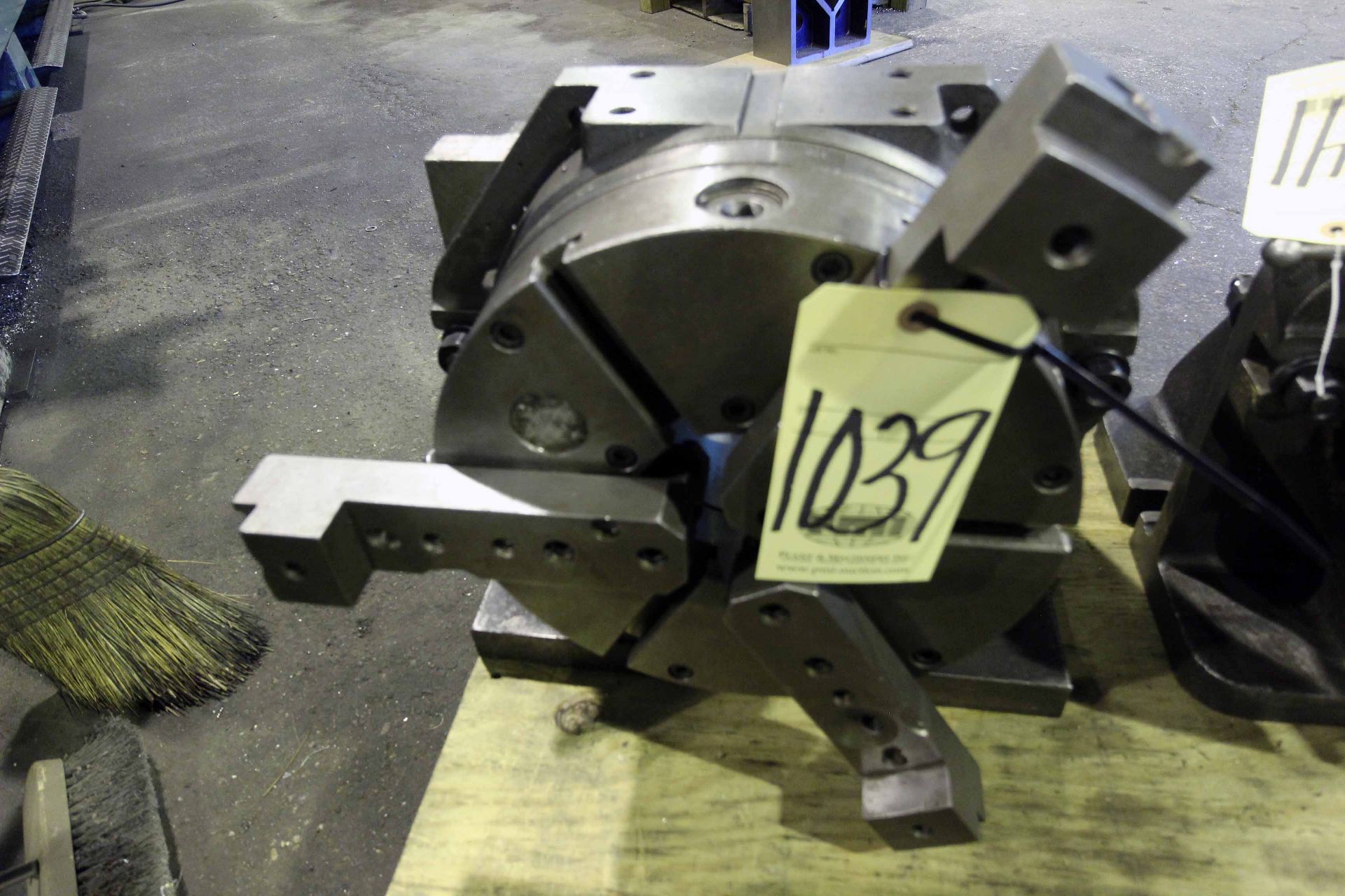 ROTARY INDEXER, 12" dia. 3-jaw, 4" hole