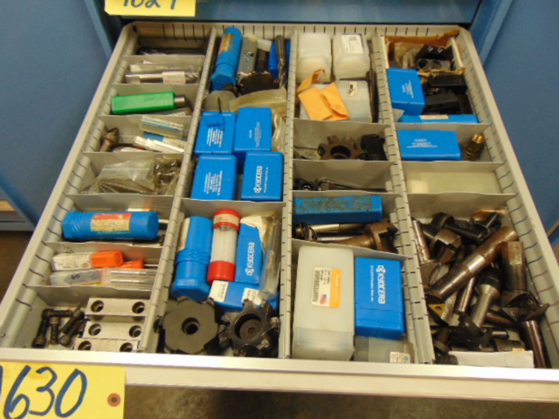 LOT CONTENTS OF DRAWER: assorted tooling