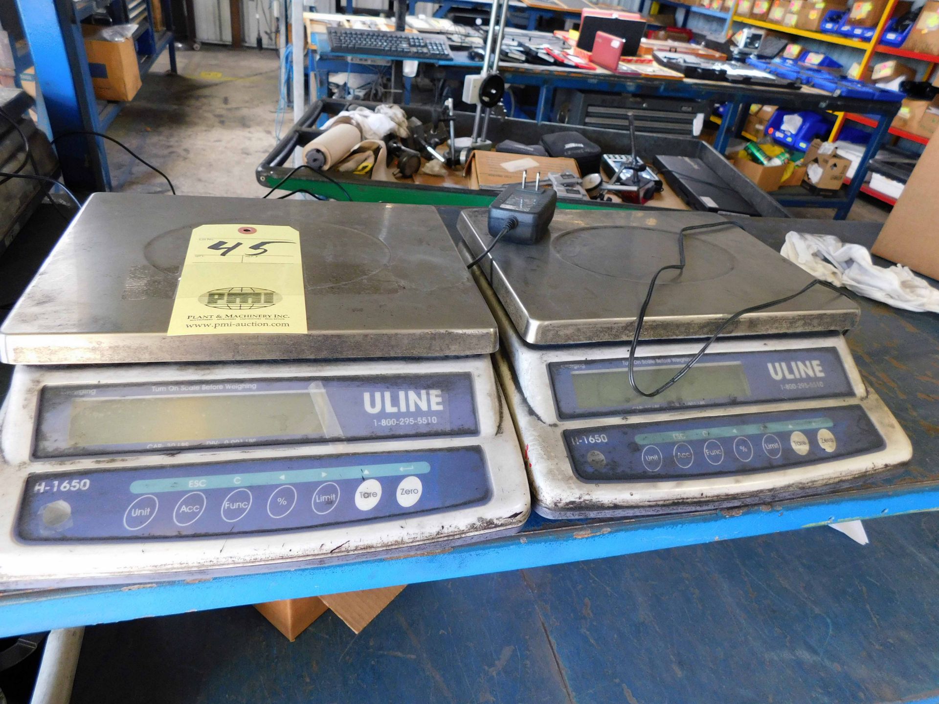 LOT OF COUNTING SCALES (2), U-LINE MDL. H-1650