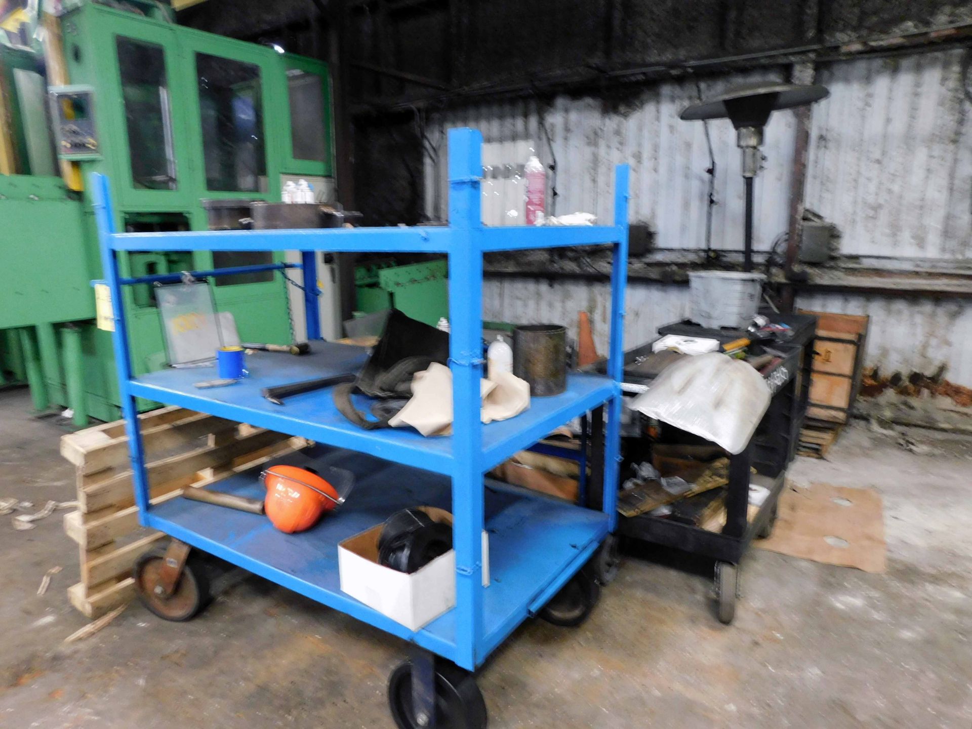 LOT CONSISTING OF: (5) roller shop carts & propane patio heater