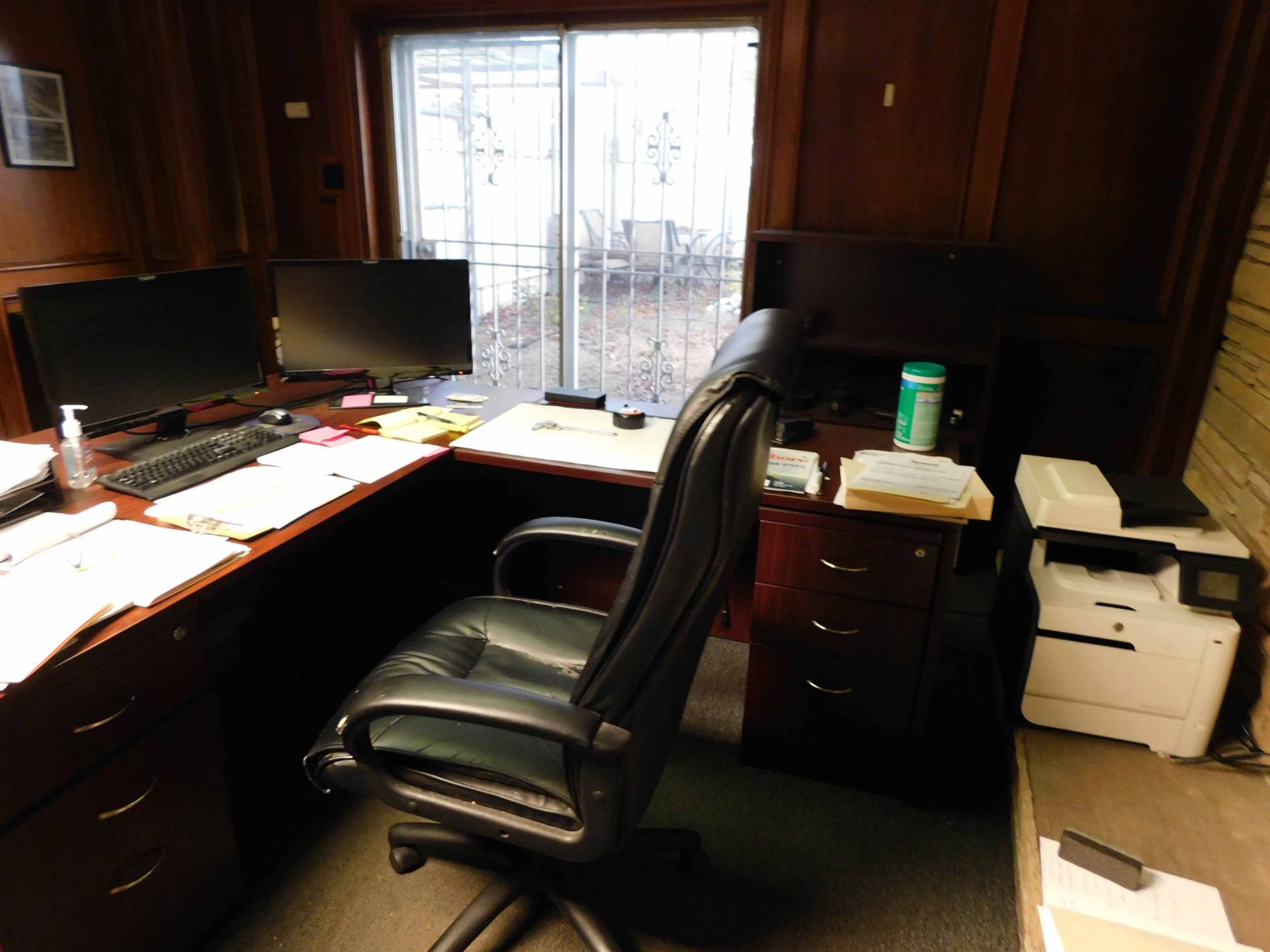 LOT CONTENTS OF OFFICE: desk, round table, (5) chairs, mini-fridge, computer, Hewlett-Packard - Image 3 of 3