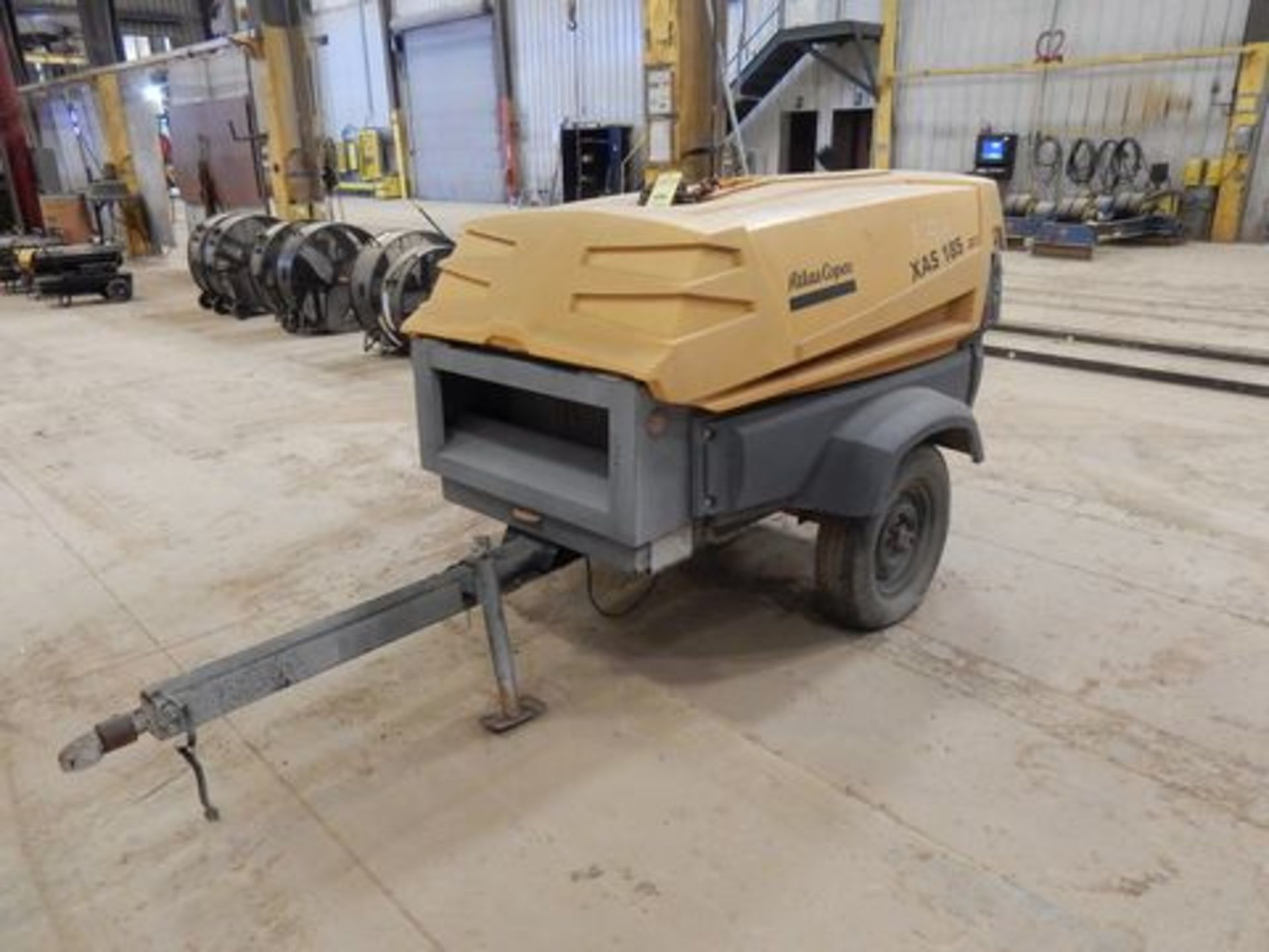 MOBILE AIR COMPRESSOR, ATLAS COPCO MDL. XAS185JD7, 2008, hours N.A., 160 psi, single axle bumper