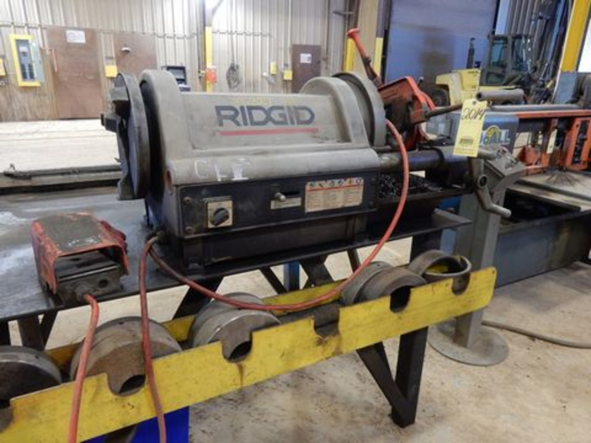 PIPE THREADER, RIDGID MDL. 1224, w/foot pedal, accessories & steel table, S/N EB449480713