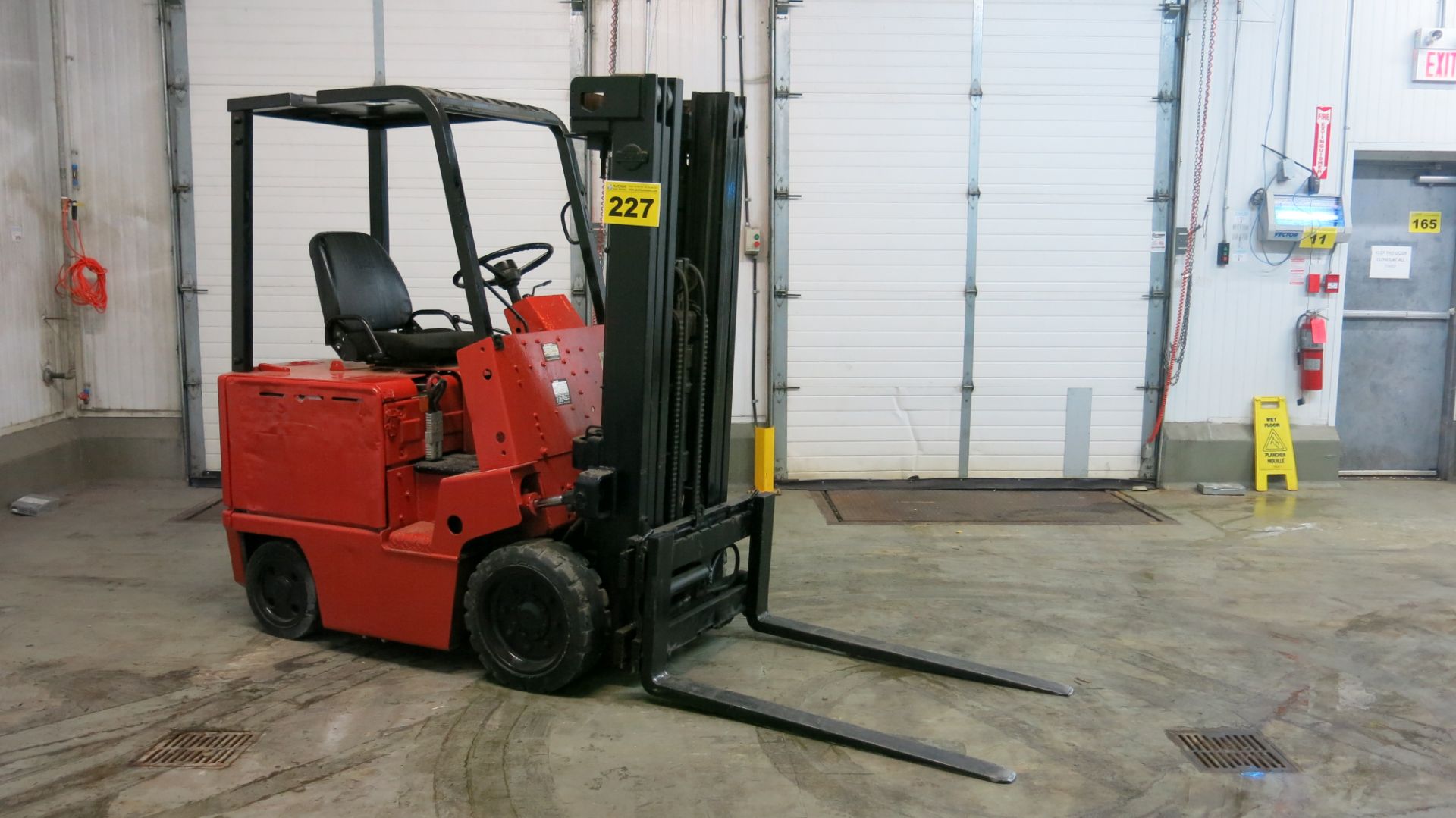 NISSAN, CYB02L20S, 4,000 LBS, 3 STAGE, ELECTRIC FORKLIFT, CHARGER, 6,304 HOURS, S/N CY802-002260