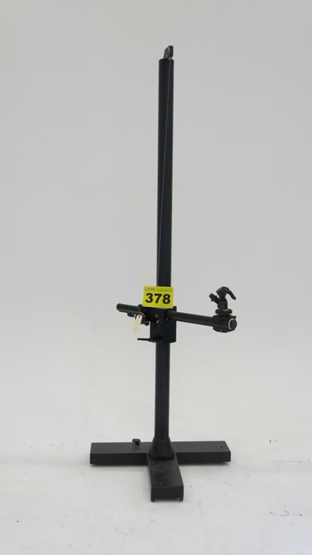 ADJUSTABLE, 8', STAND WITH MANFROTTO, 410, 3-WAY, GEARED, PAN AND TILT HEAD
