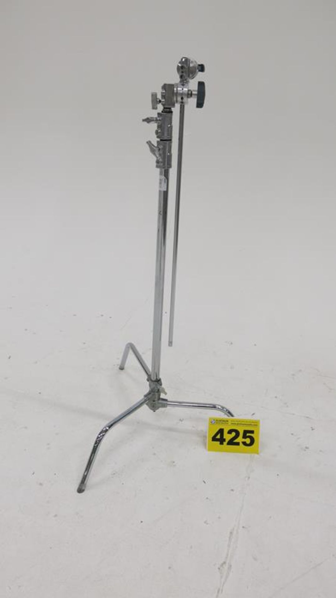 KUPO, KS702412, 40", ADJUSTABLE, CHROME PLATED, C-STAND WITH SLIDING LEGS WITH CLAMP ARM