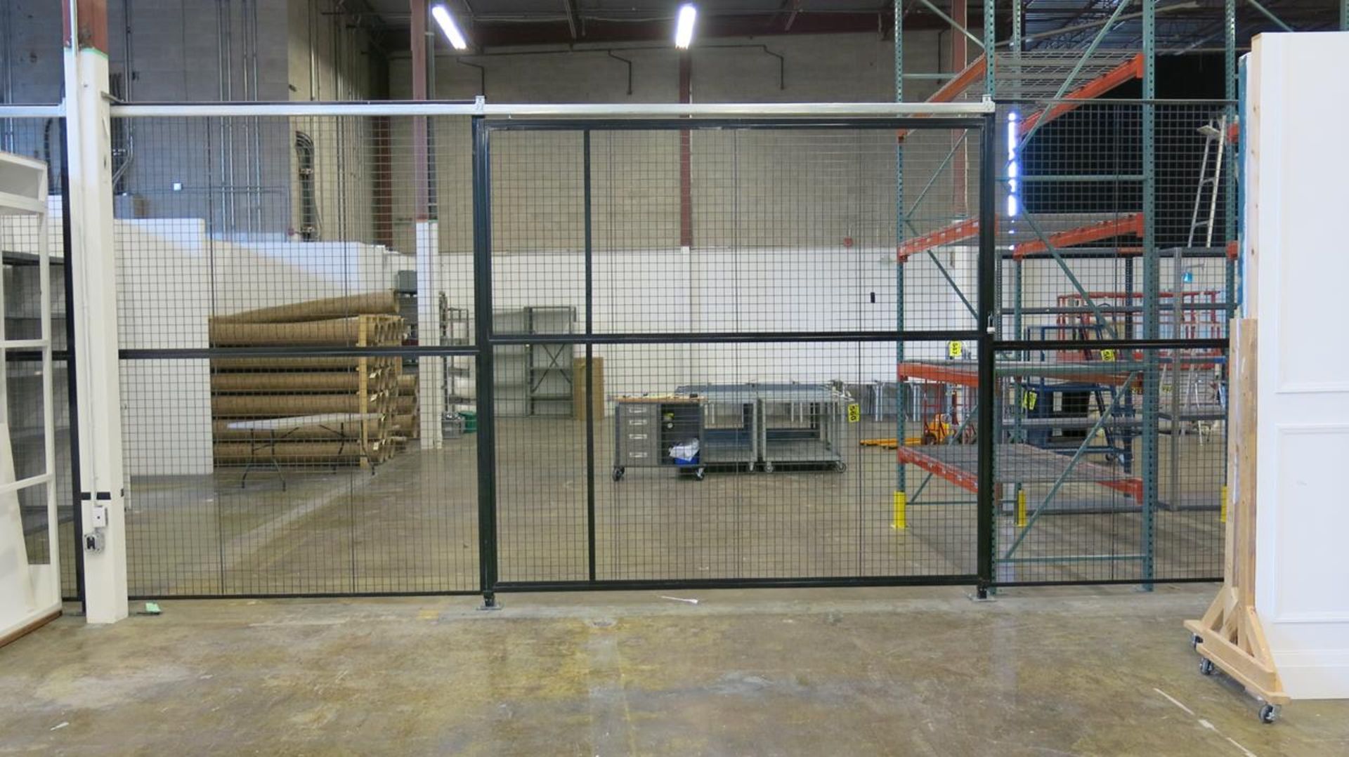 BLACK METAL DIVIDING WALL WITH (2) BLACK ROLLING ACCESS GATES, 640' LONG, 10' HIGH (COMPRISED OF ( - Image 5 of 5