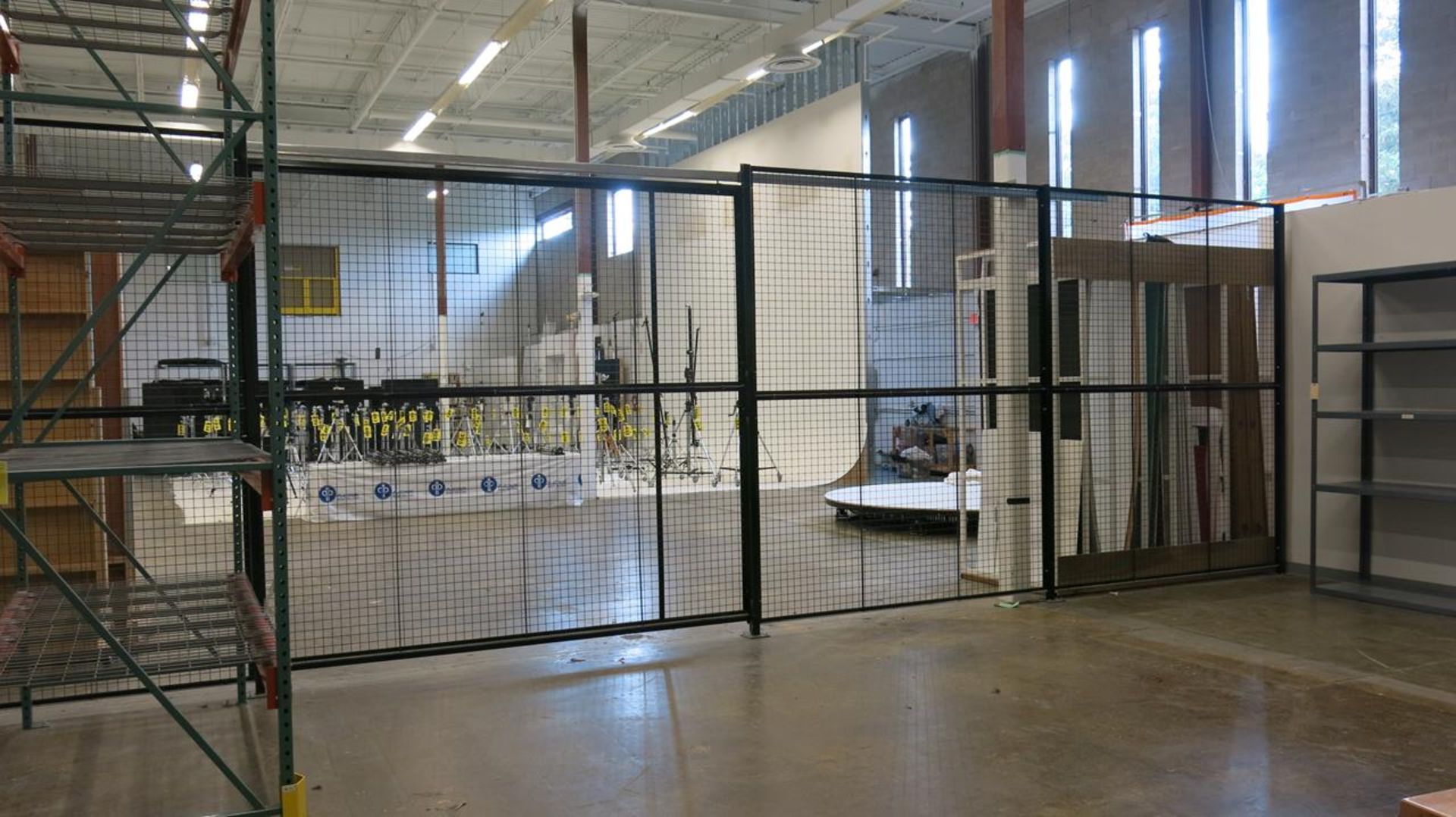 BLACK METAL DIVIDING WALL WITH (2) BLACK ROLLING ACCESS GATES, 640' LONG, 10' HIGH (COMPRISED OF ( - Image 3 of 5