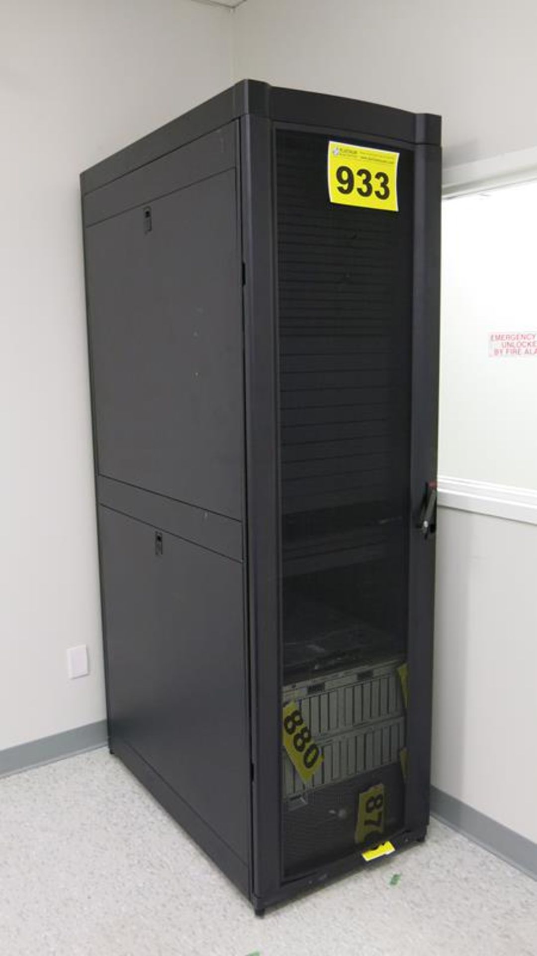 DATA CENTRE RACK, 42 SLOT, (LATE DELIVERY)