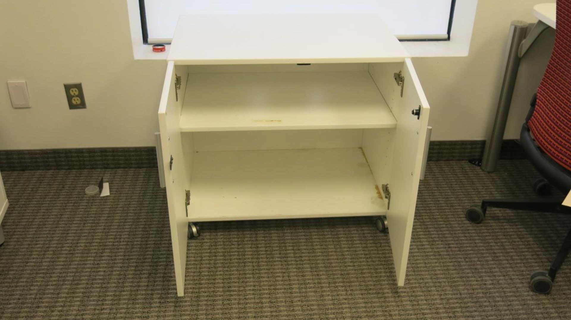 TWO DRAWER, WHITE, OFFICE CABINET ON WHEELS - Image 2 of 2