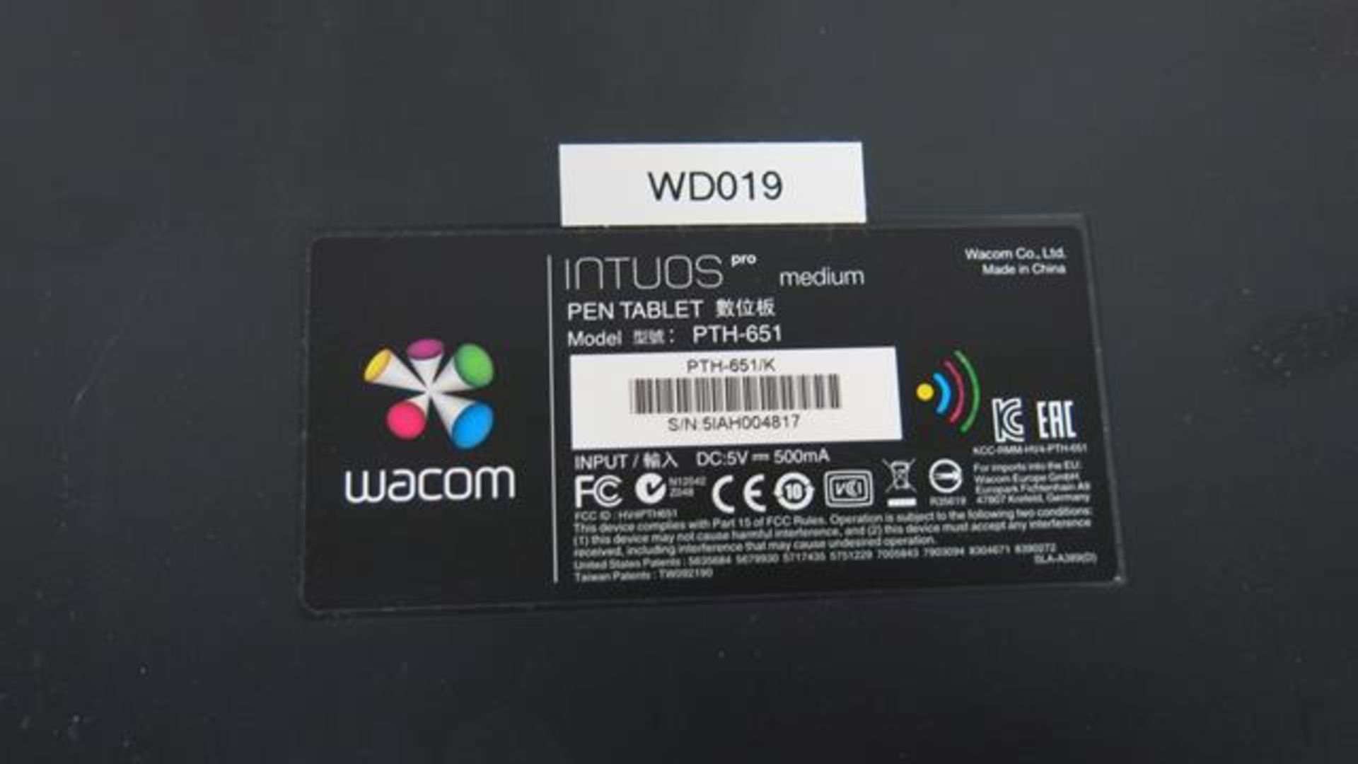 WACOM, PTH-651, INTUOS PRO, PEN AND TOUCH TABLET (UNIT NOT FUNCTIONING) (TAG#270) - Image 2 of 2