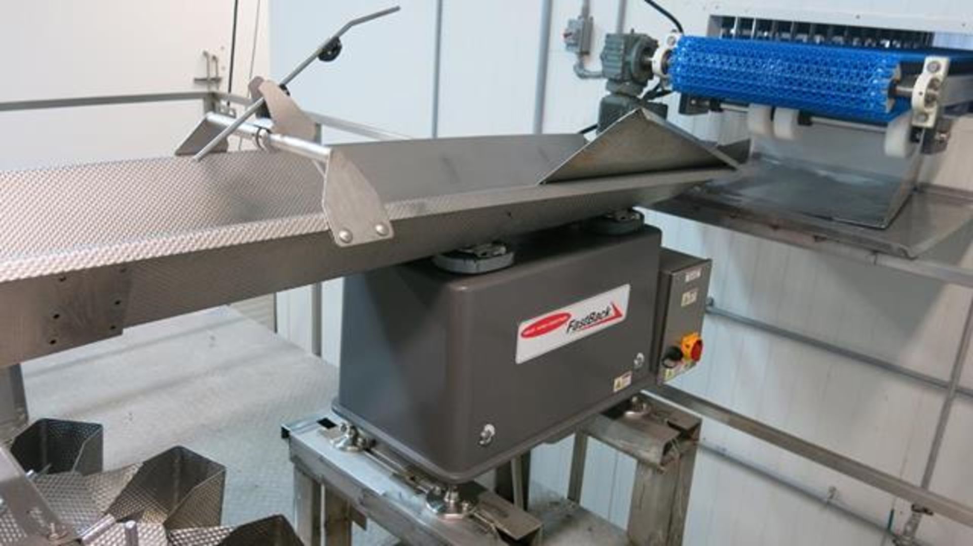 FASTBACK, HORIZONTAL MOTION WEIGHER FEED CONVEYOR - Image 2 of 6