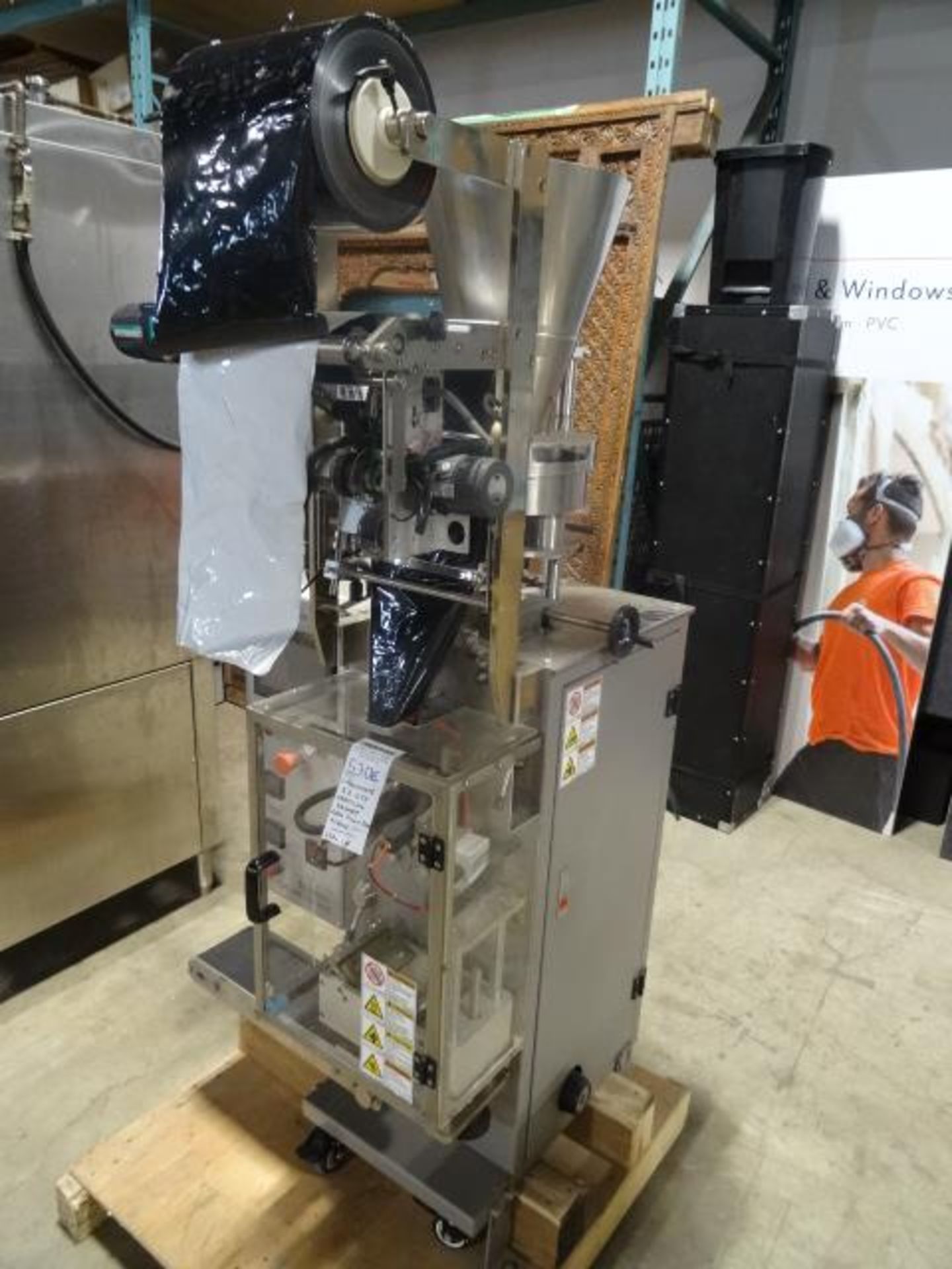 PACKMATE, 52GTX, STAINLESS STEEL, VERTICAL FORM FILL AND SEAL MACHINE - Image 4 of 6