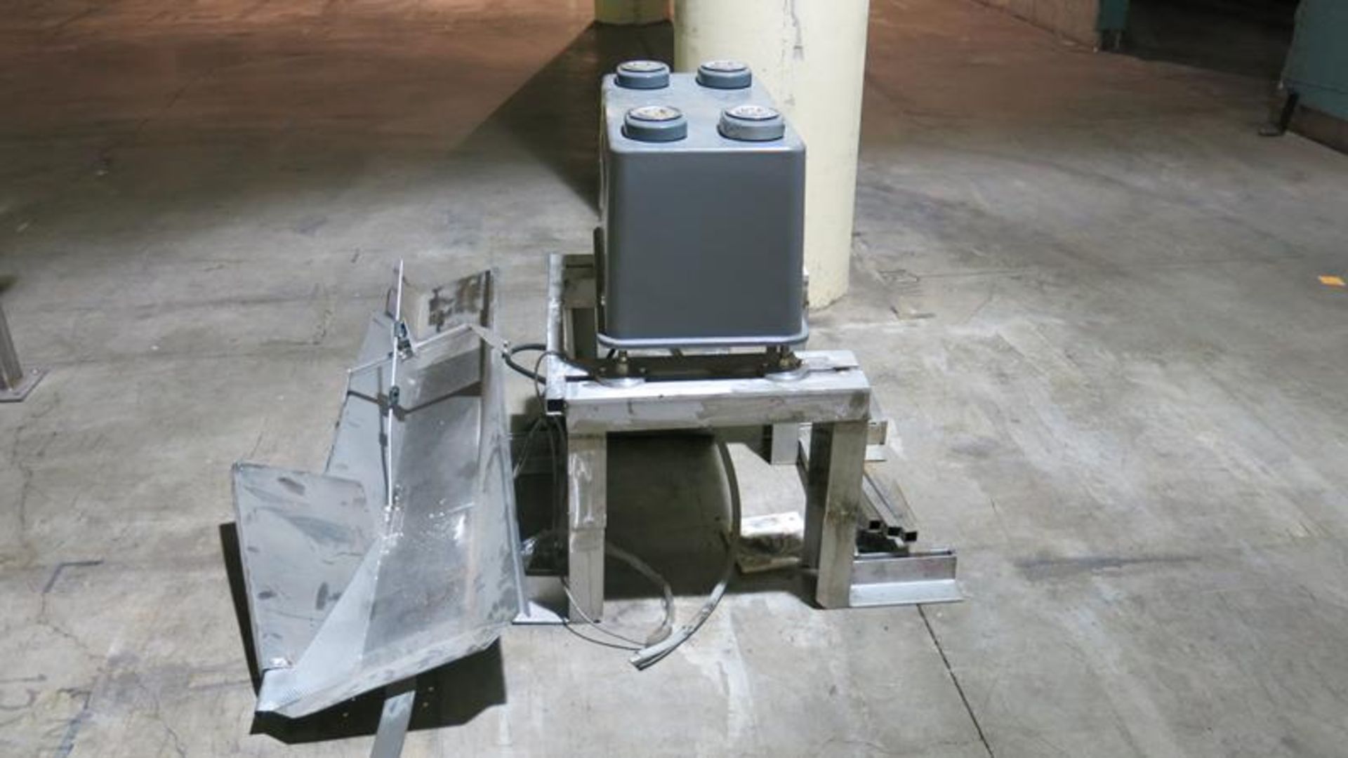 FASTBACK, HORIZONTAL MOTION WEIGHER FEED CONVEYOR - Image 5 of 6