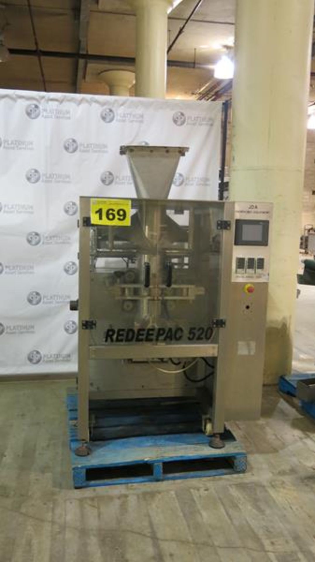 JDA, REDEEPAC 520, VERTICAL FORM FILL AND SEAL MACHINE (RIGGING $150) - Image 6 of 7