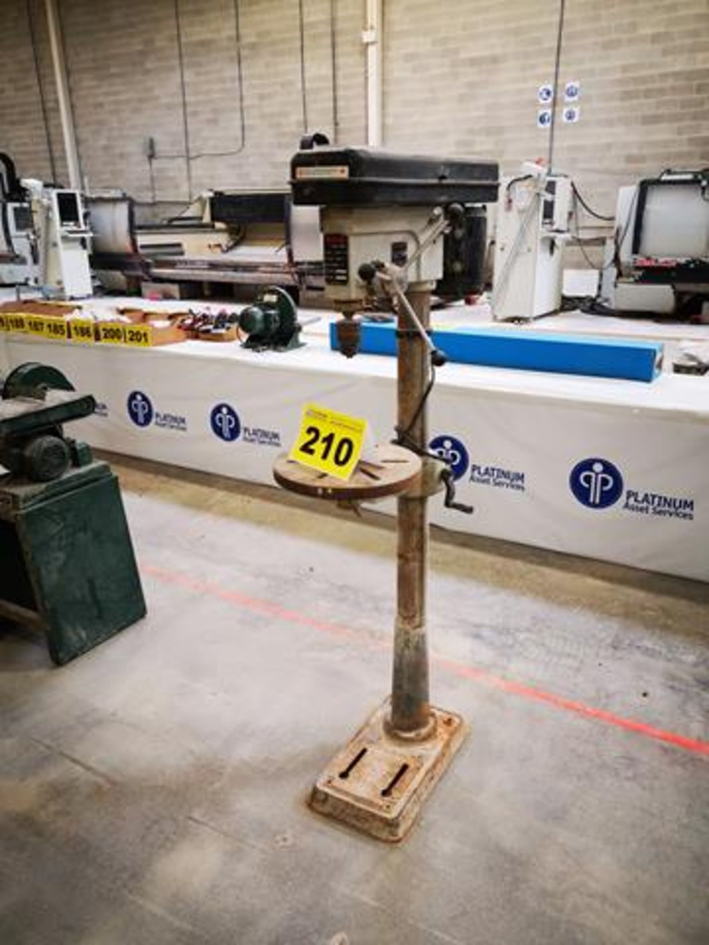 BEXON, RDM-170F, 16.5", 12 SPEED, PEDESTAL DRILL PRESS - Image 2 of 3