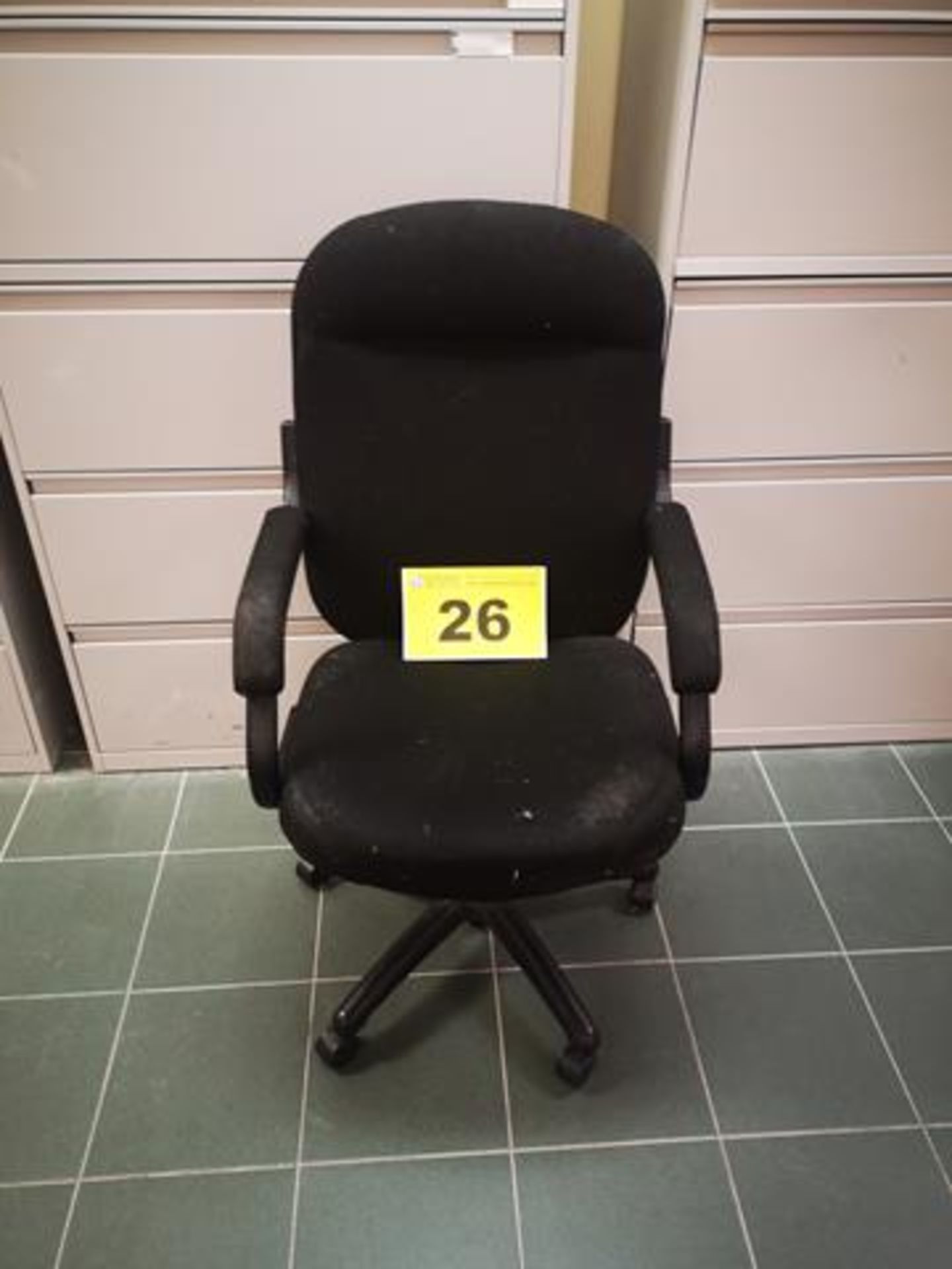 BLACK, FABRIC OFFICE CHAIR ON CASTERS