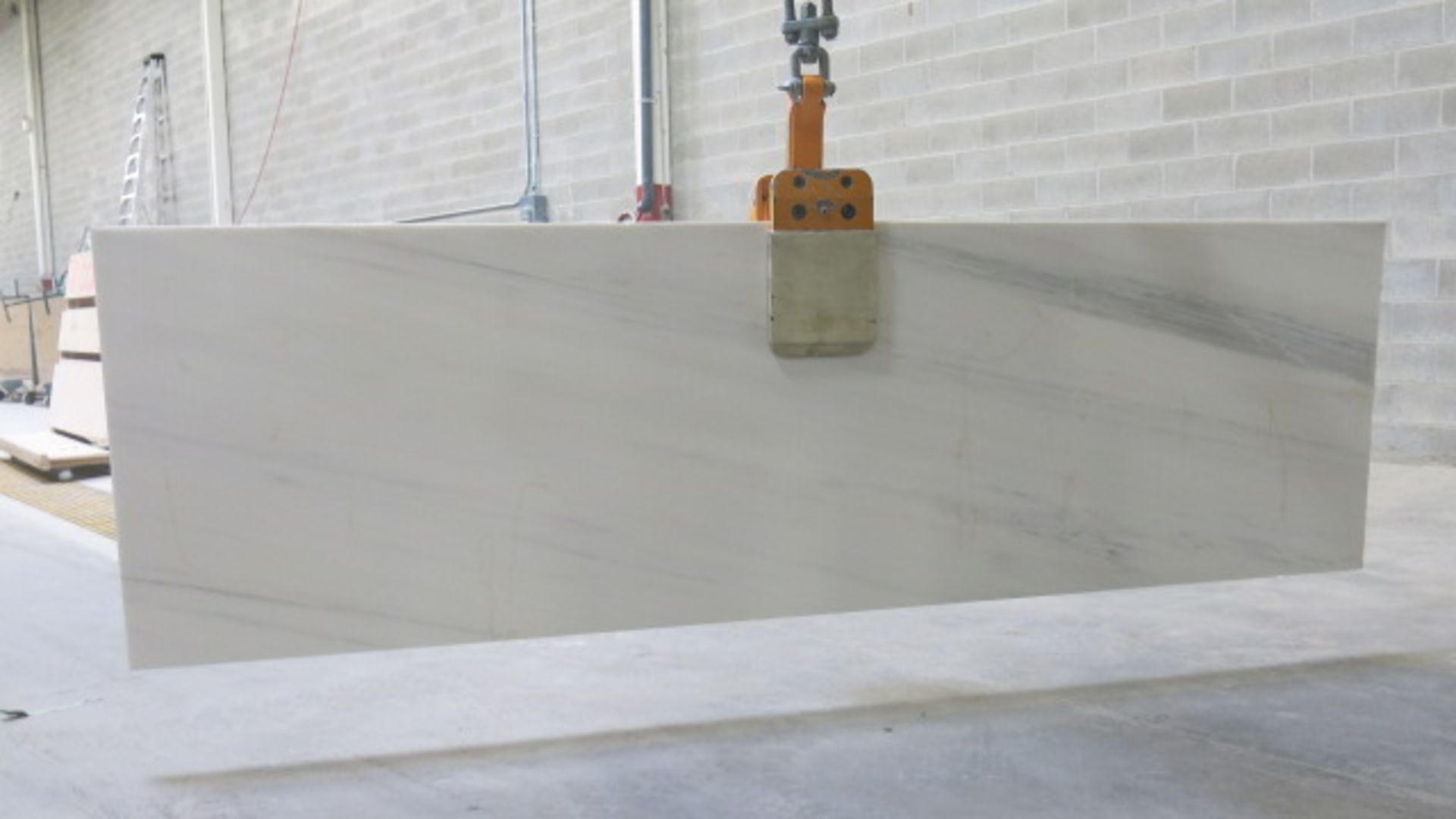 3/4", MARBLE, BIANCO CARRERA, 31" X 102", ID# 10037 (LOADING FEE $30) (1/2 SHEET)