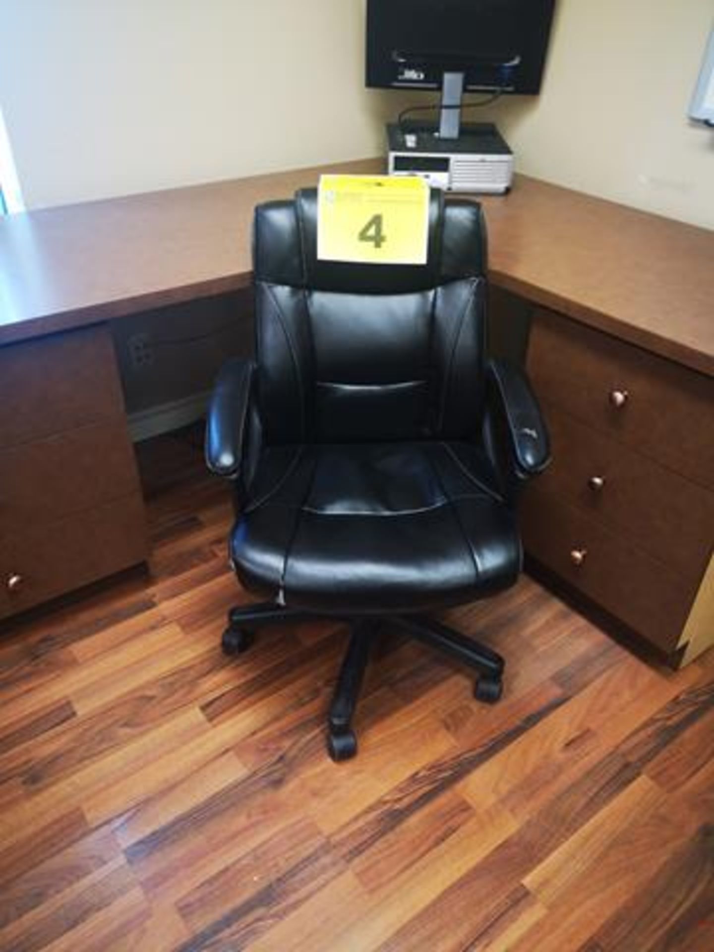 BLACK, LEATHER OFFICE CHAIR ON CASTERS