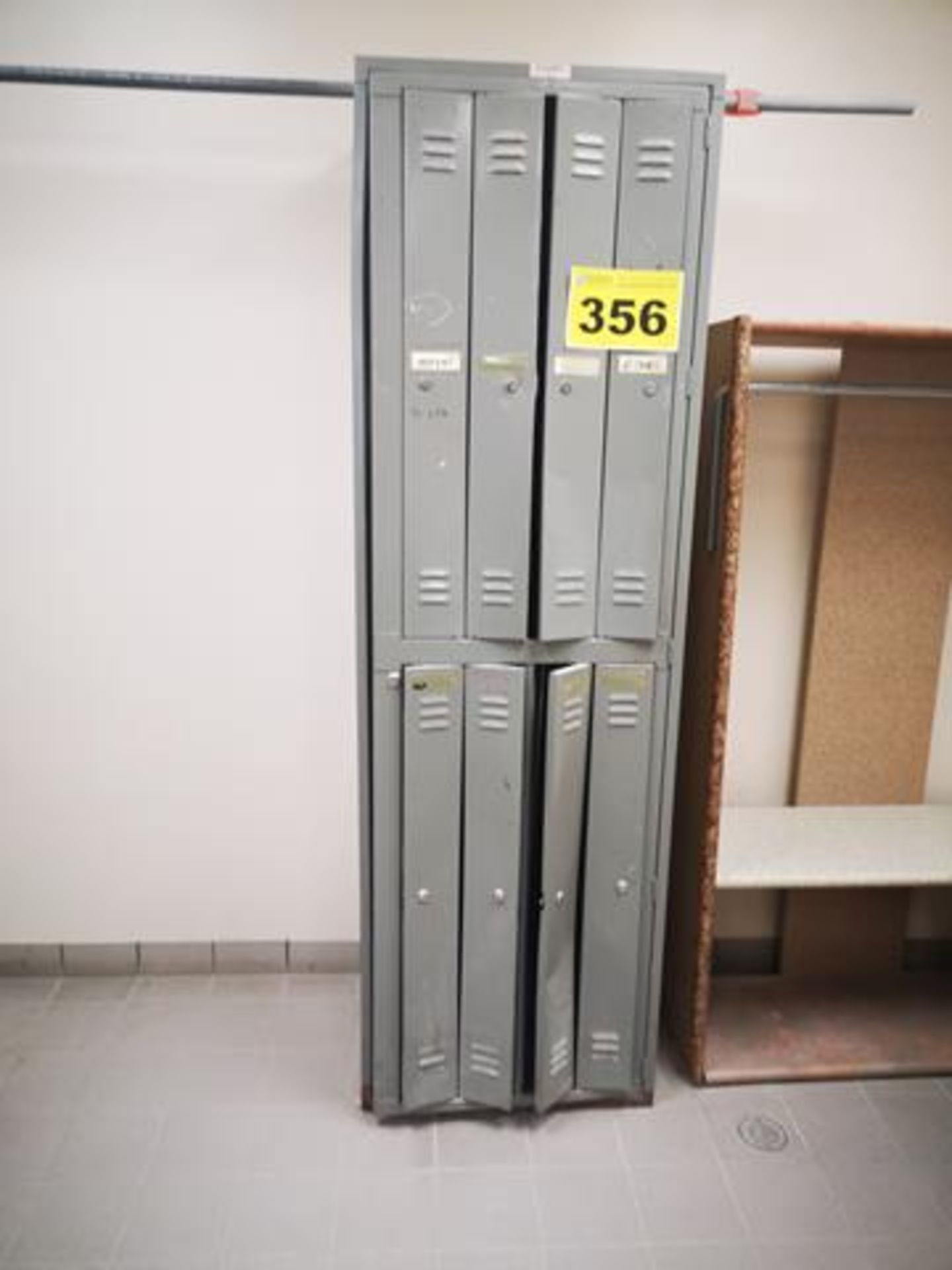 8 SECTION LOCKER