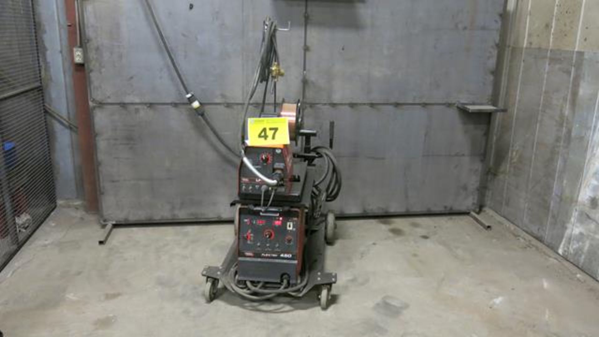 LINCOLN, FLEXTEC 450, 450 AMP, MULTI PROCESS WELDER (MIG, TIG, STICK, FLUX-CORED, ARC GOUGING) - Image 4 of 6