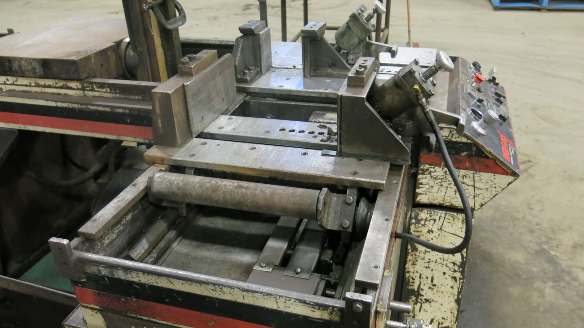 MARVEL, V10A2, 10" X 9", VERTICAL BANDSAW, S/N D-175510-W (RIGGING $300) - Image 5 of 5