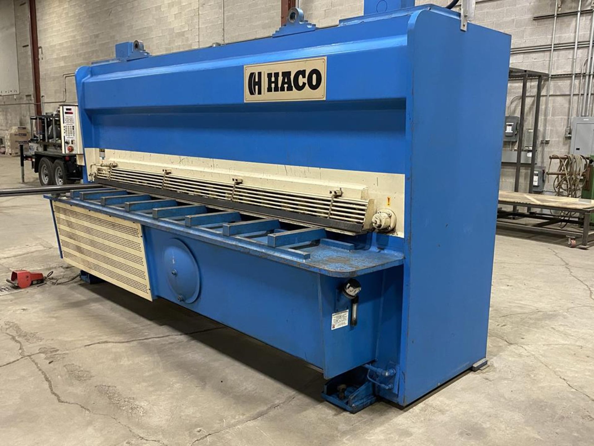 HACO, HSLX3013, 1/2" X 10', HYDRAULIC SHEAR, FOPBG, SQUARING ARM, 575/3/60, S/N HSLX3013 ($1500) - Image 3 of 6