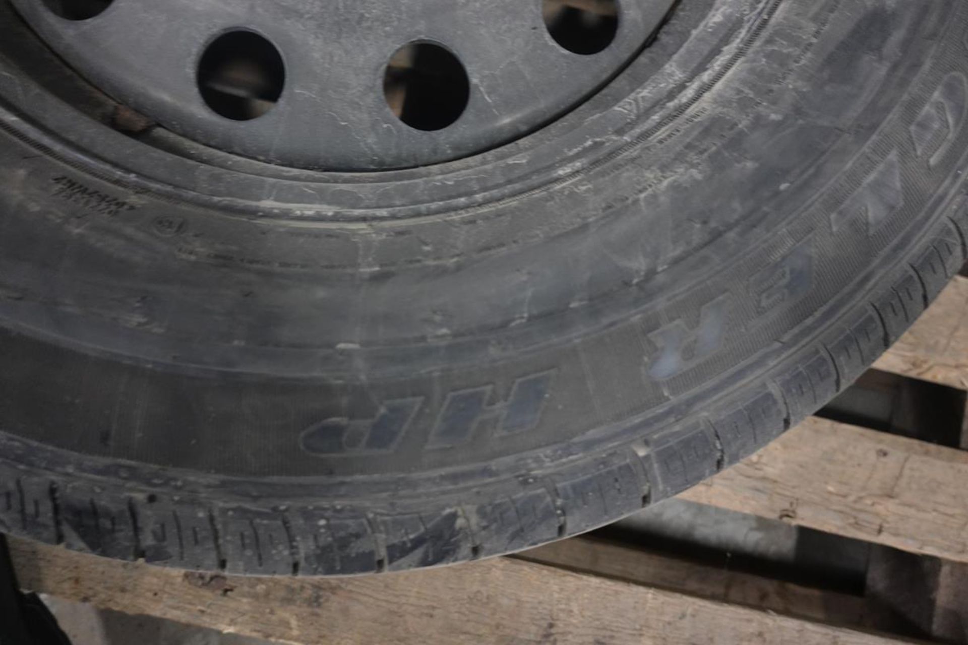 LOT OF (1) BF GOODRICH, 245/65R17, TIRE, (1) WINTER SLALOM, TIRE AND (1) GOODYEAR, WRANGLER, P235/ - Image 17 of 25