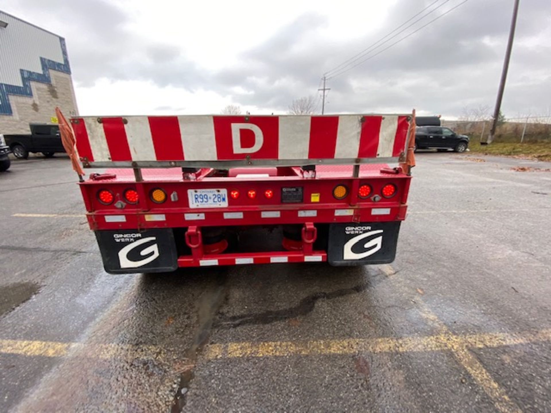 JC TRAILERS, TRI AXLE, 55 TON, GOOSE NECK, LOWBOY TRAILER, AIR RIDE, HYDRAULIC DETACHABLE GNF, PIN - Image 21 of 23