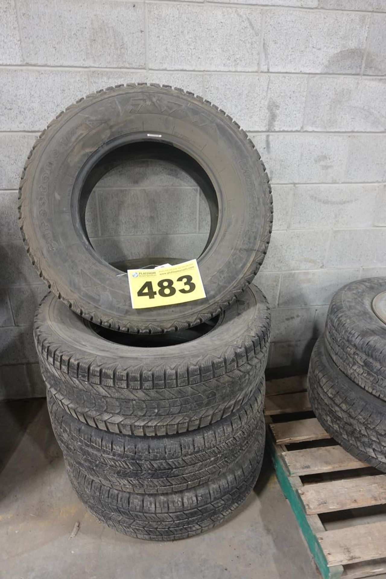 FIRESTONE, WINTER FORCE, P265/70R17, WINTER TIRE