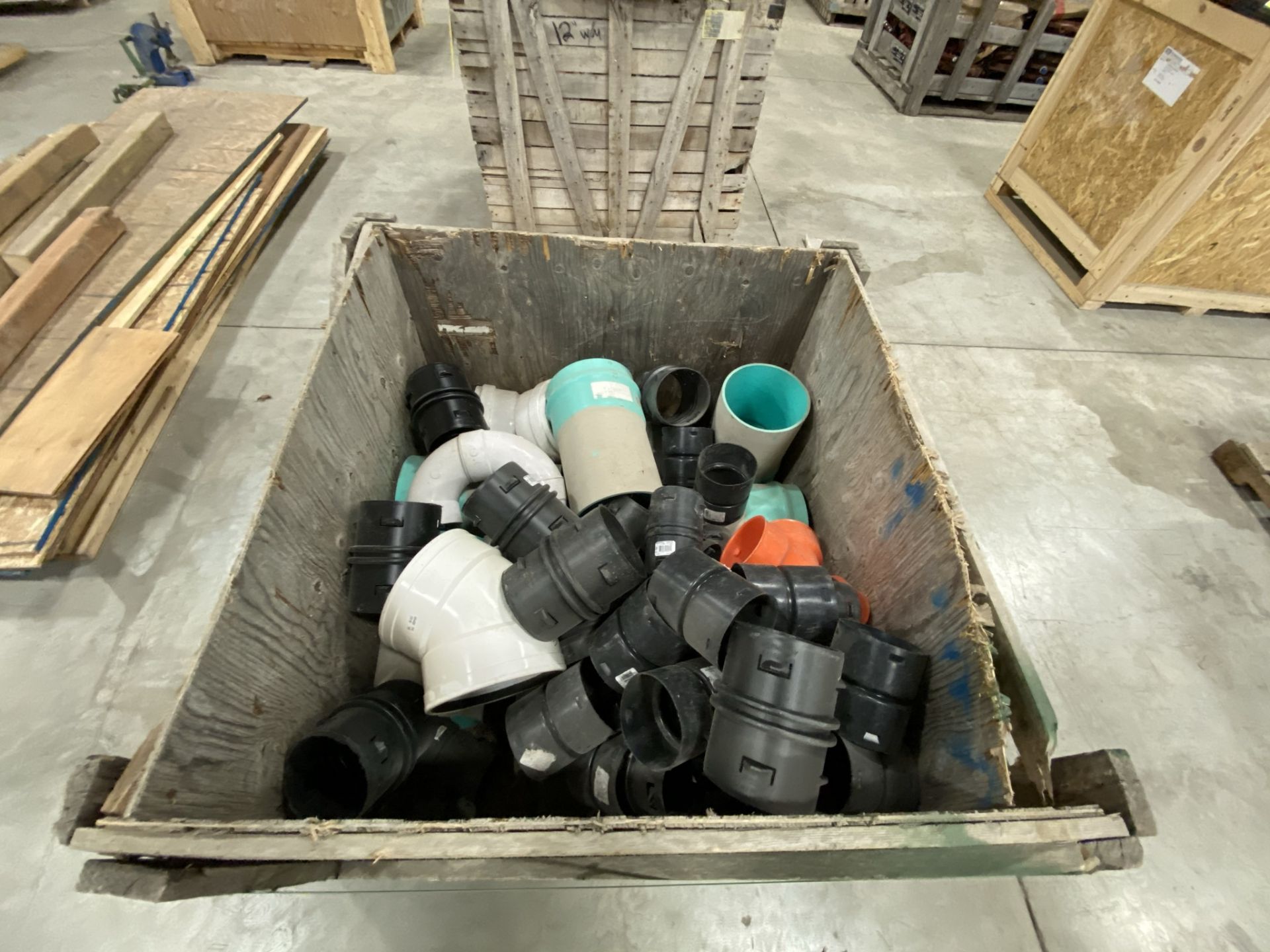 LOT OF IPEX, 8", WATER FLANGES, AND TILE DRAIN (MALE/MALE CONNECTORS) IN TOTE - Image 2 of 2