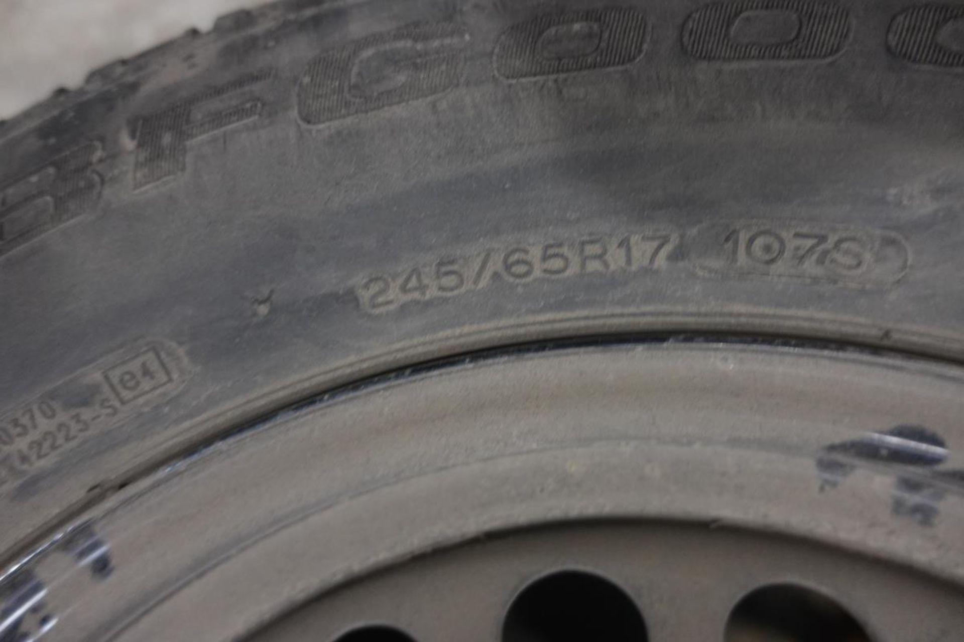 LOT OF (1) BF GOODRICH, 245/65R17, TIRE, (1) WINTER SLALOM, TIRE AND (1) GOODYEAR, WRANGLER, P235/ - Image 8 of 25