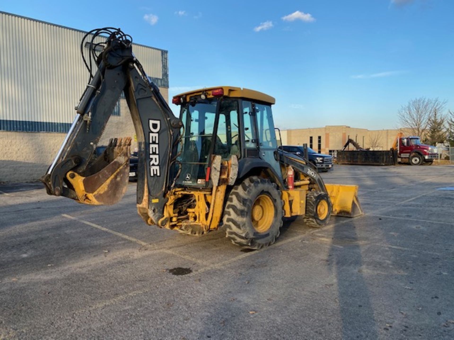 JOHN DEERE, 310J, 4X4, BACKHOE / LOADER, EXTENDED-A-HOE ENCLOSED CAB, 4,831 HOURS, S/N - Image 5 of 21