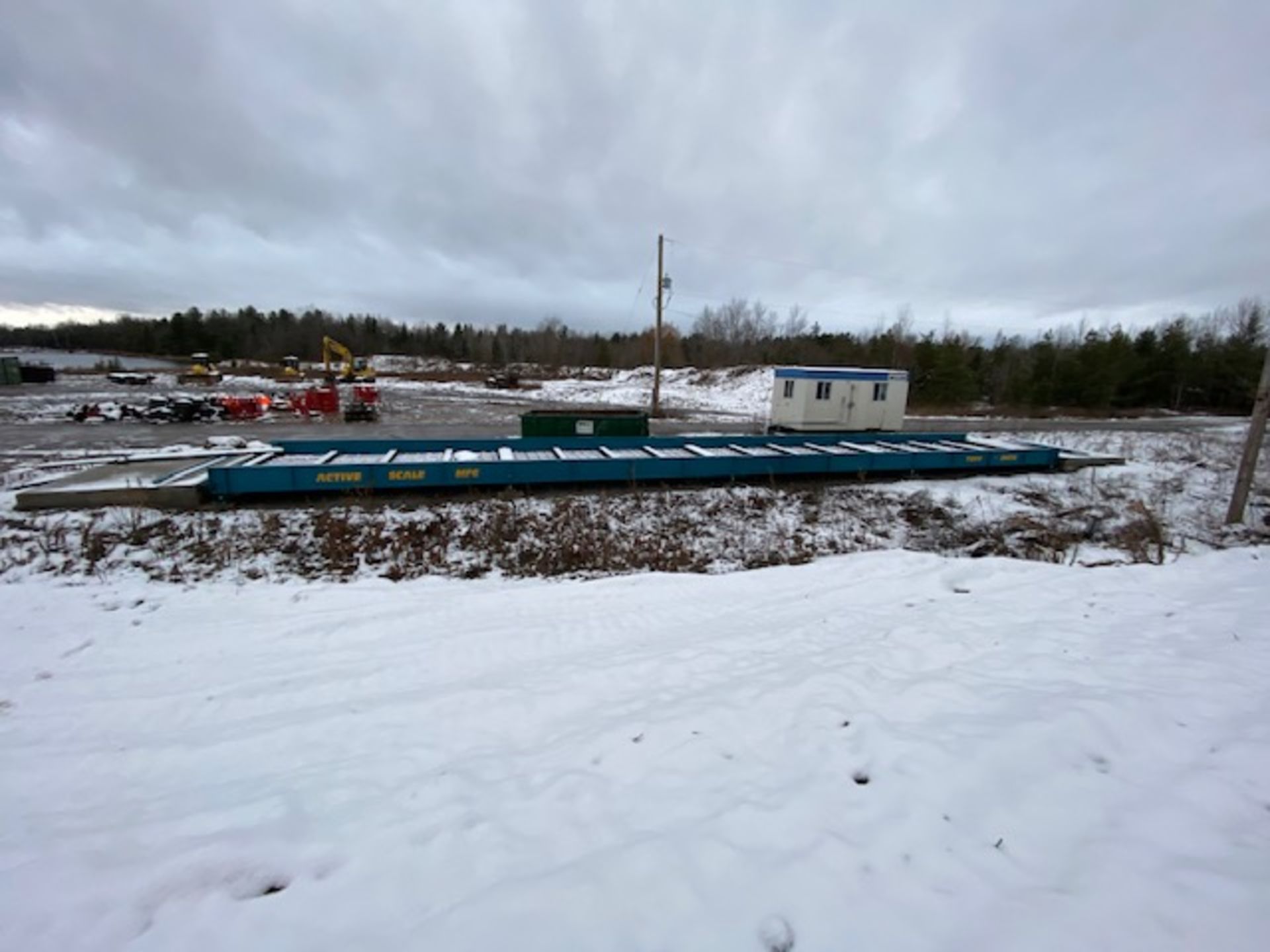 ACTIVE SCALE, 11' X 80', TUFF DECK, CONCRETE DECK SIDE RAIL DECK SCALE, 100,000 LBS., TANDEM AXLE - Image 5 of 12