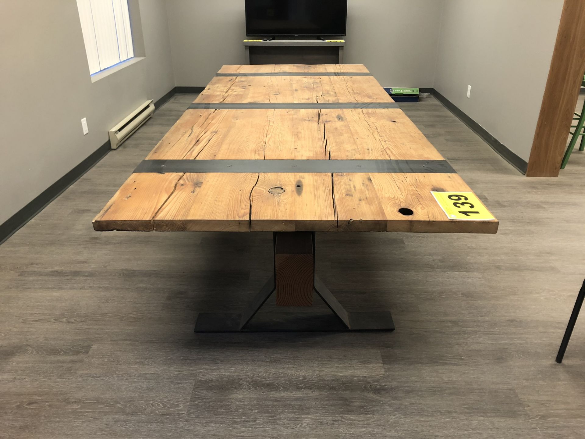 RUSTIC, 10' X 4', WOOD, BOARDROOM OR DINING ROOM TABLE - Image 3 of 4