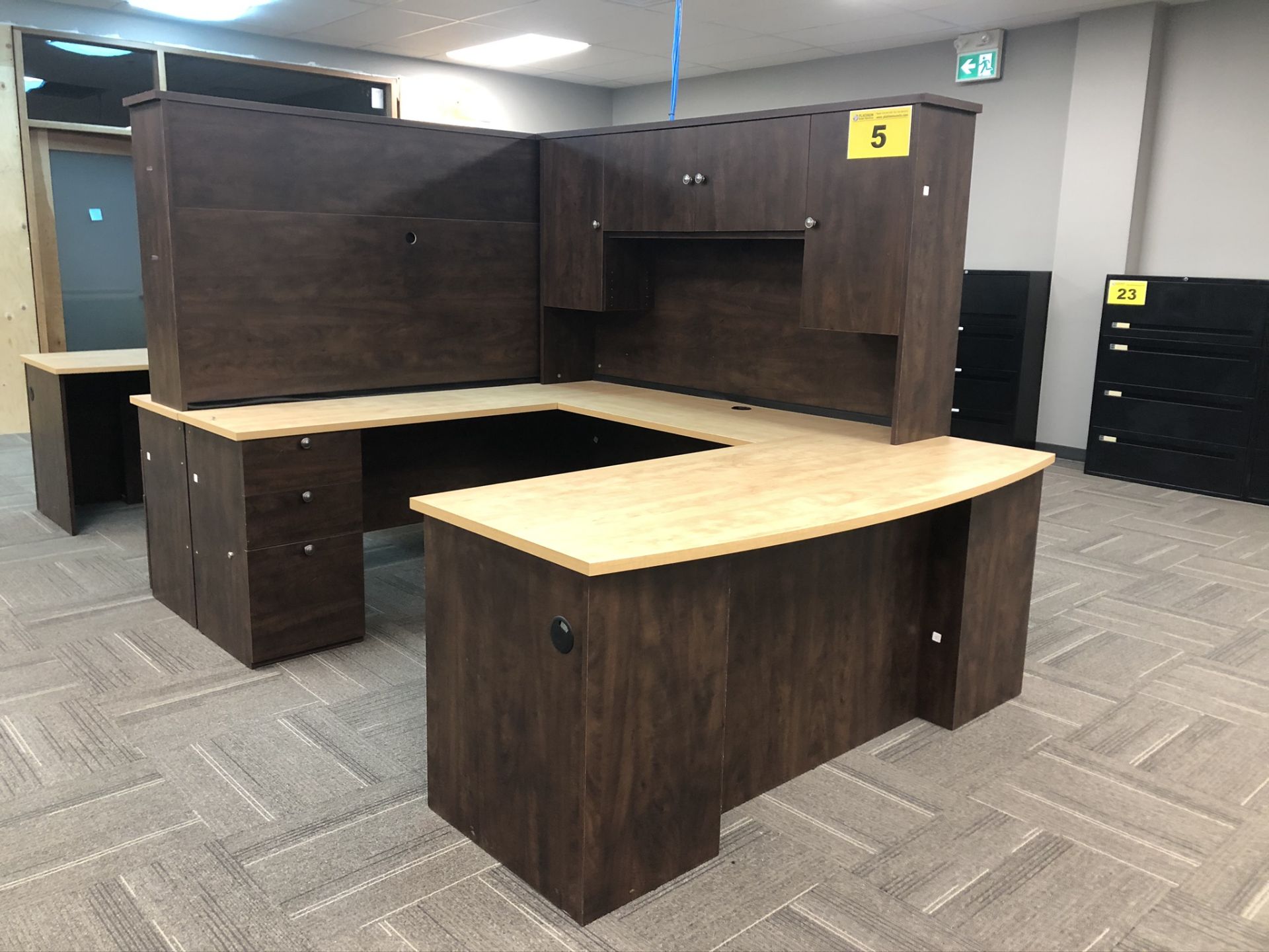 BROWN, U-SHAPED, OFFICE DESK WITH HUTCH, 7' X 6'