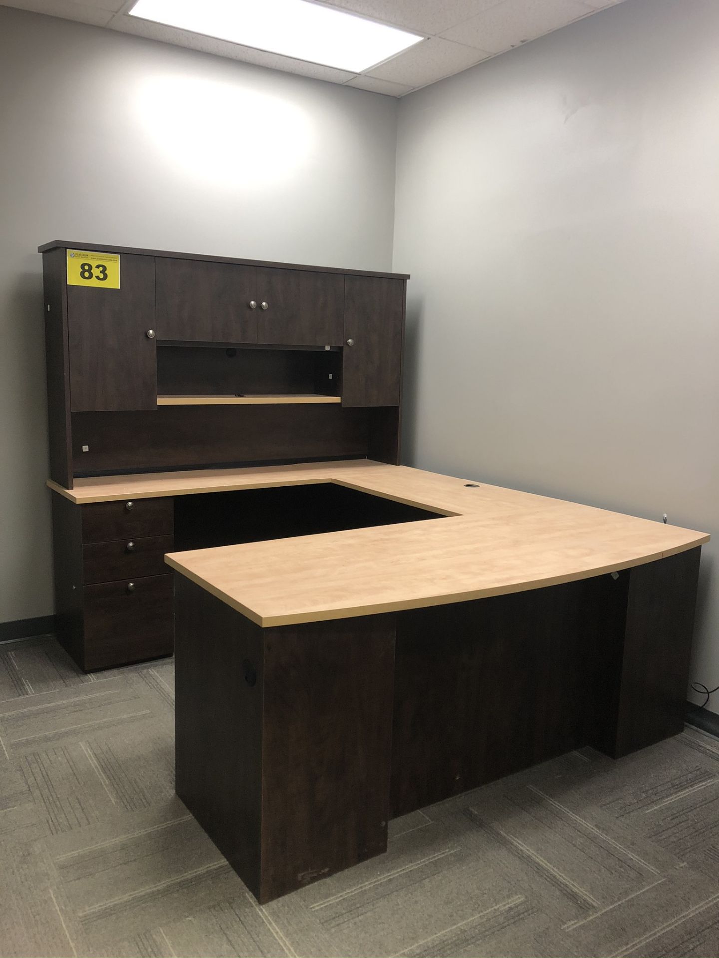 BROWN, U-SHAPED, OFFICE DESK WITH HUTCH, 7' X 6'