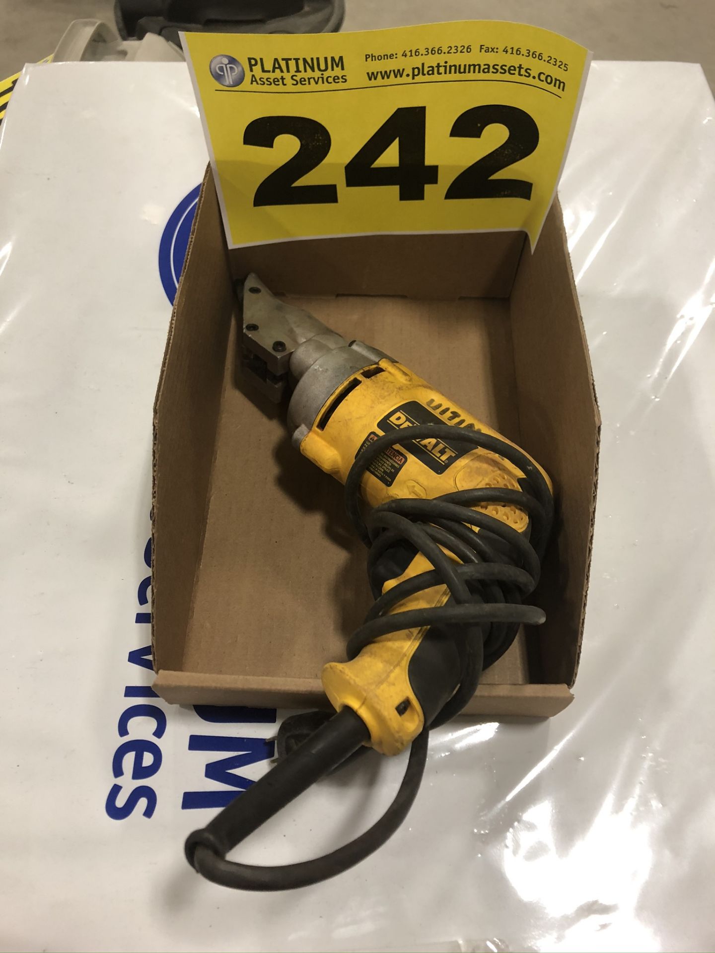 DEWALT, DW890, SWIVEL HEAD SHEAR