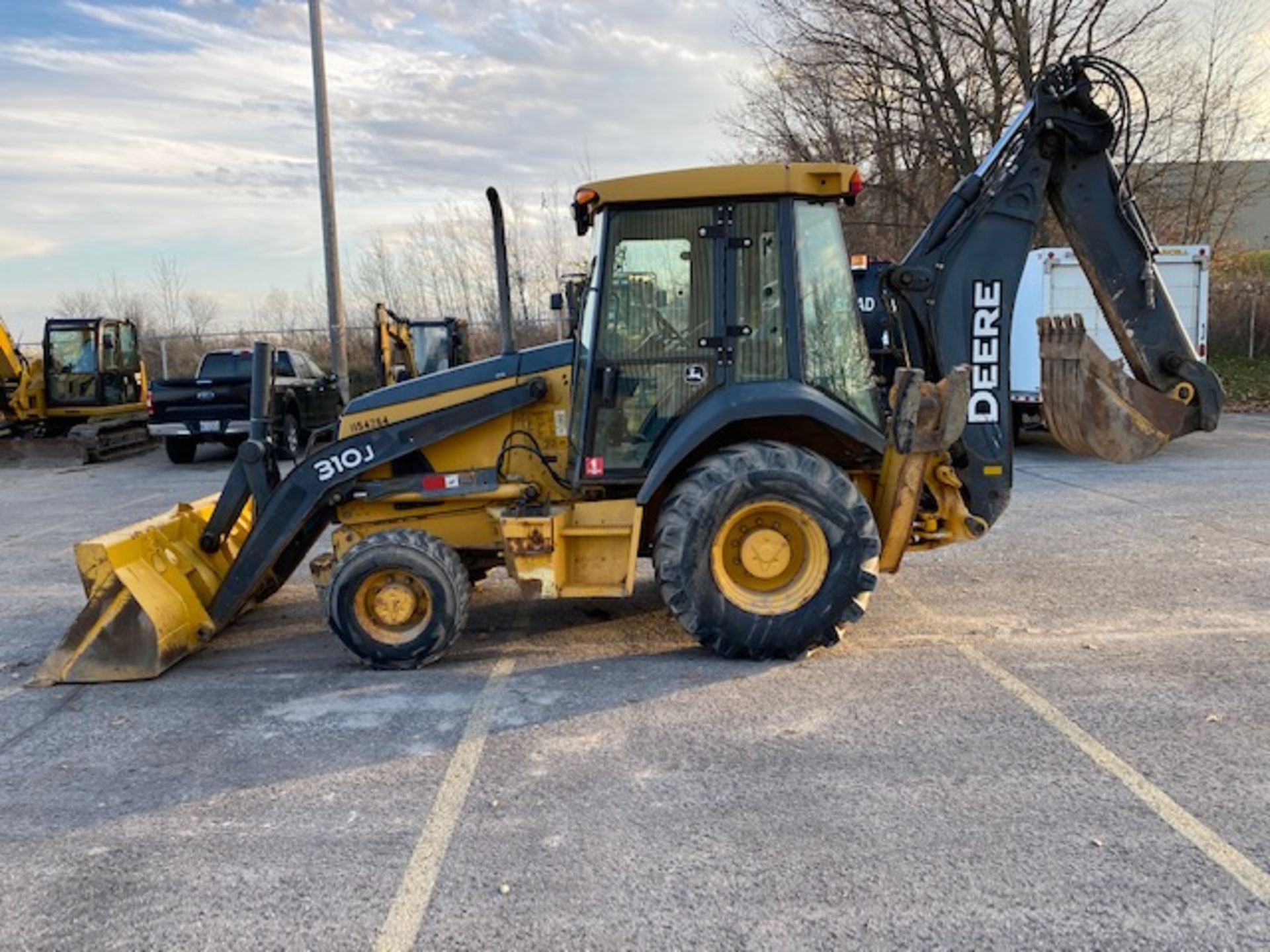 JOHN DEERE, 310J, 4X4, BACKHOE / LOADER, EXTENDED-A-HOE ENCLOSED CAB, 4,831 HOURS, S/N - Image 7 of 21