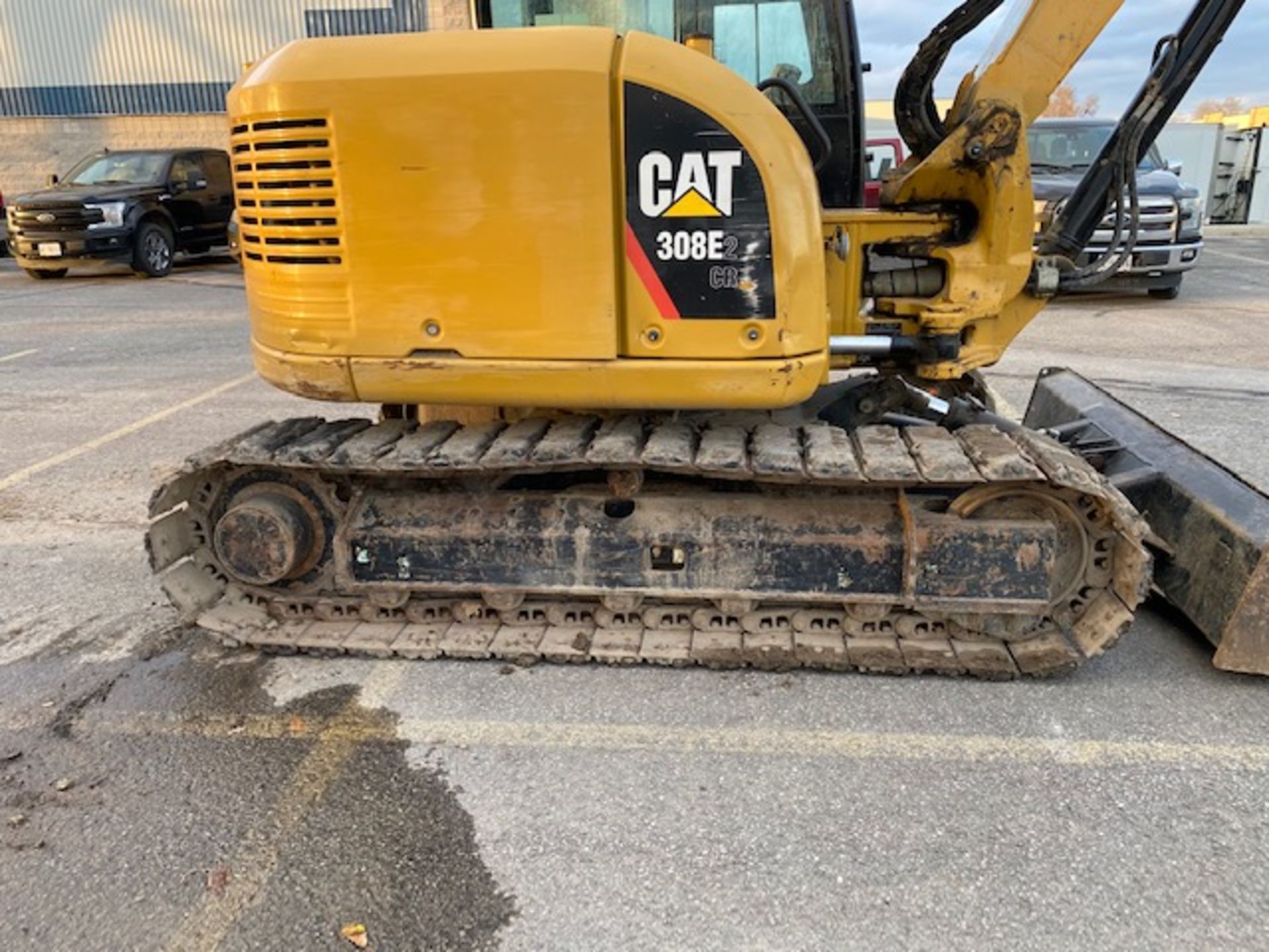 CATERPILLAR, 308E, RUBBER TRACK MOUNTED, HYDRAULIC MINI-EXCAVATOR, THUMB ATTACHMENT, ENCLOSED CAB, - Image 10 of 16