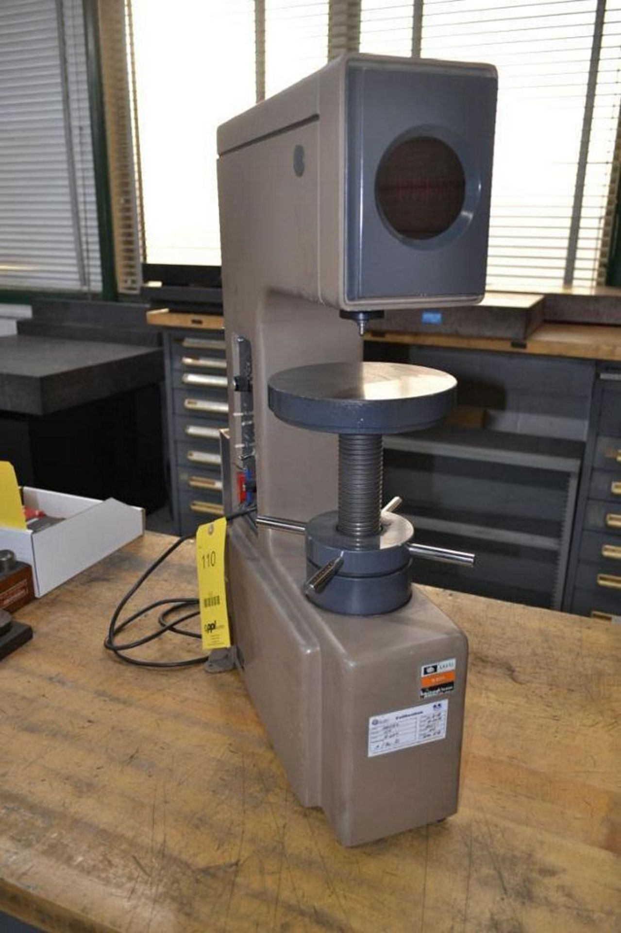 Leco Model R-600 Hardness Tester