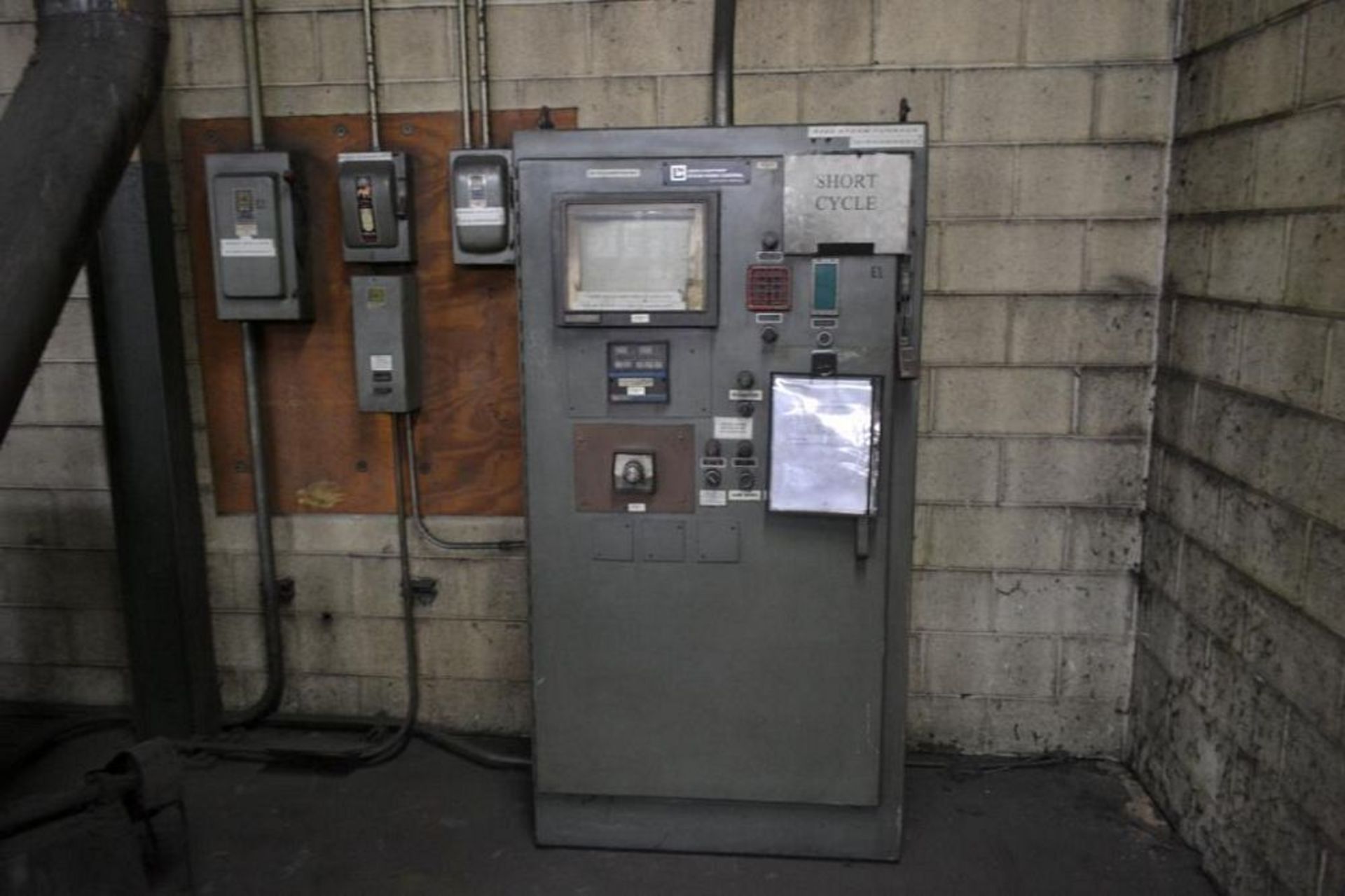 1979 Leeds and Northrup Steam Type Homo Pit Furnace, Model 09528-484VX, 1250 F temperature, 72 kw, c - Bild 2 aus 4