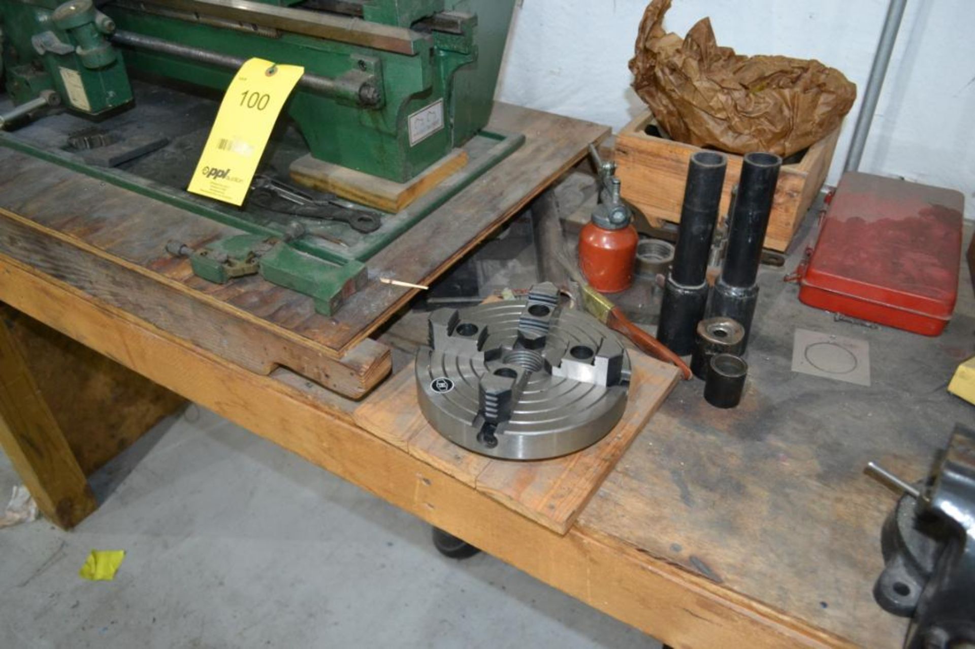 Grizzly 9 in. x 22 in. Bench Lathe Model G-4000 - Image 2 of 2