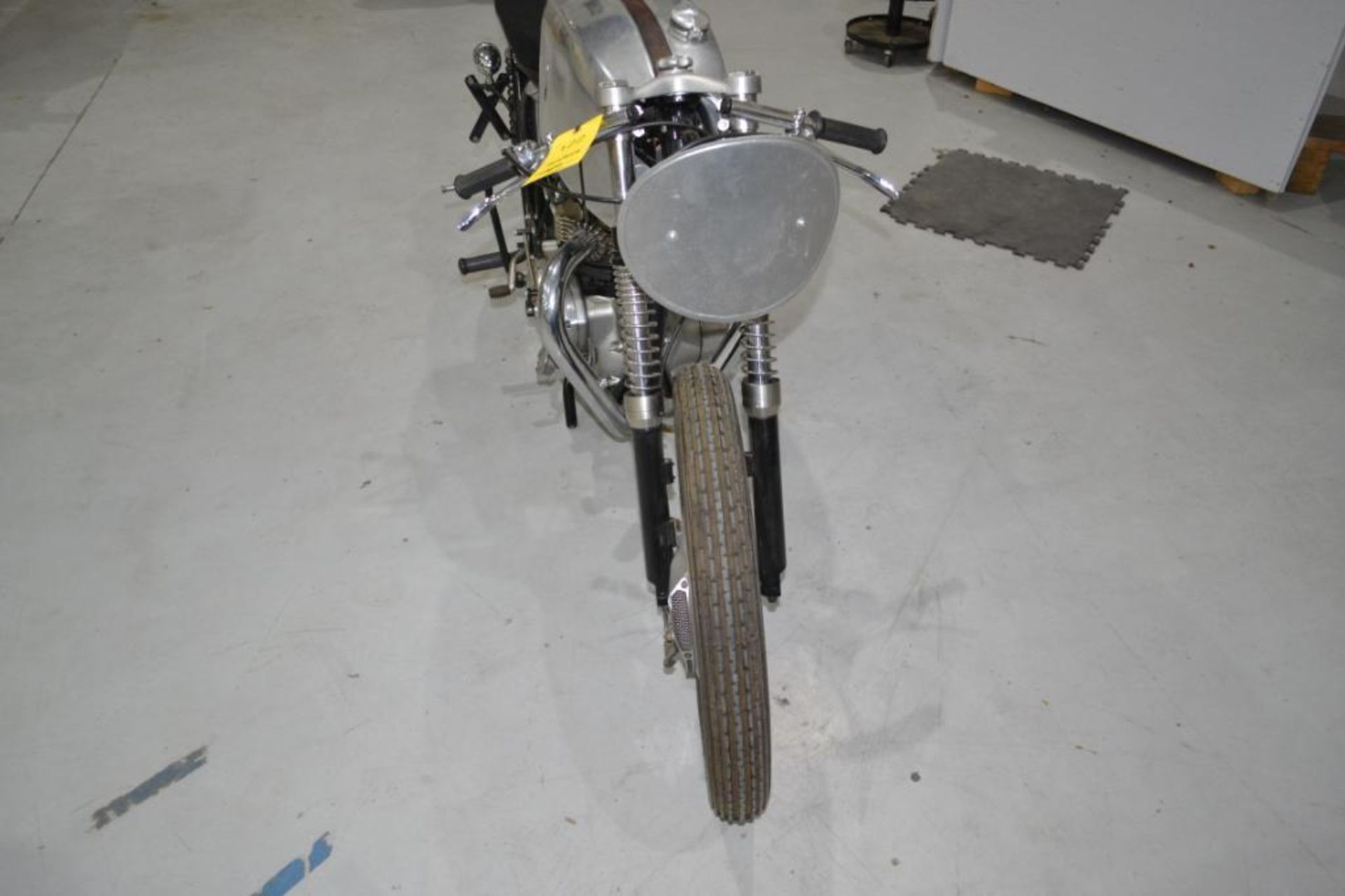 1969 Triumph 650 TR6 Cafe Racer, VIN BC12947 - Image 4 of 4