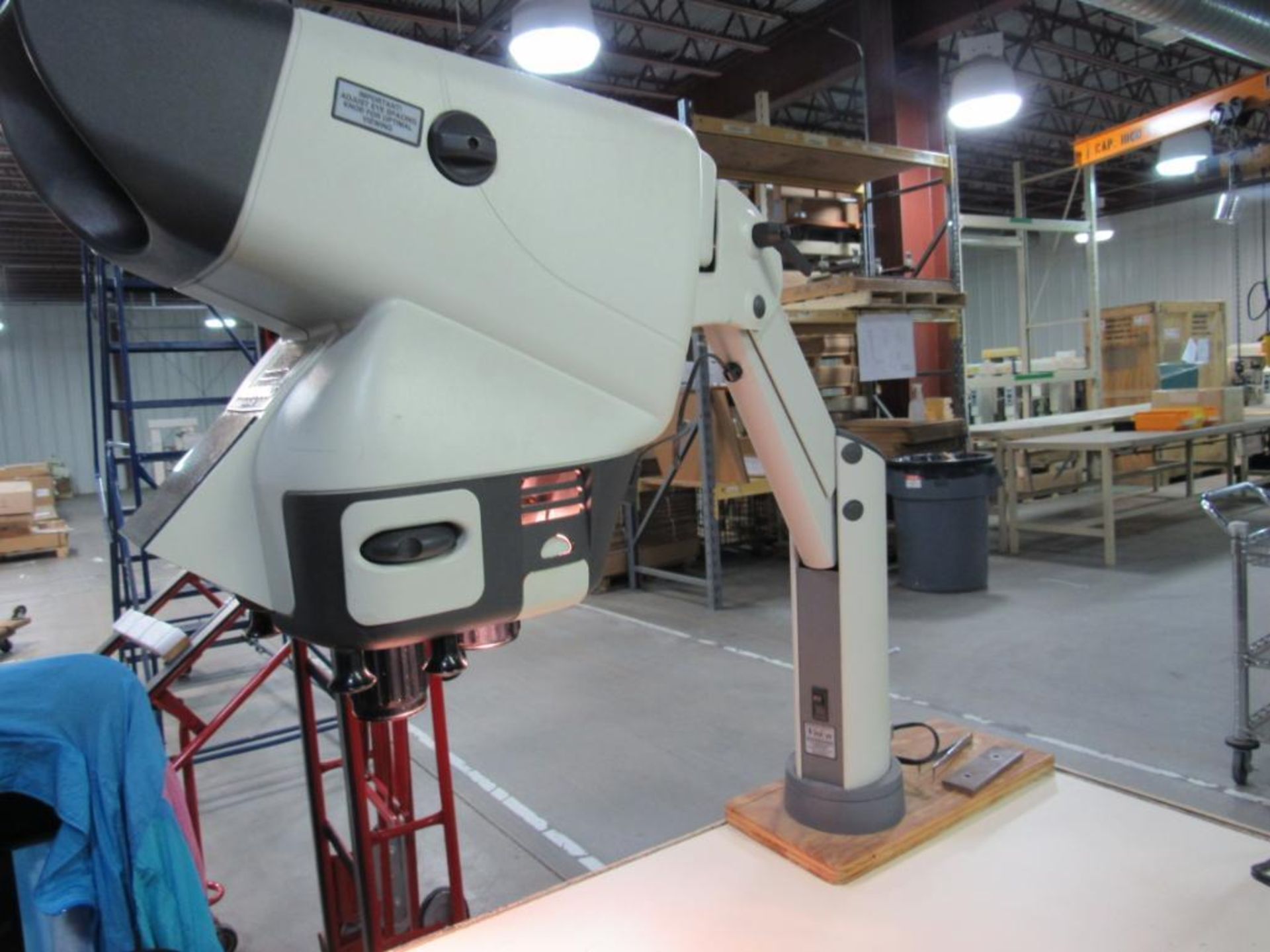 LOT: (1) Vision Engineering Mantis Inspection Microscope, (1) Waldman Magnifying Light, with 32 in. - Image 2 of 3