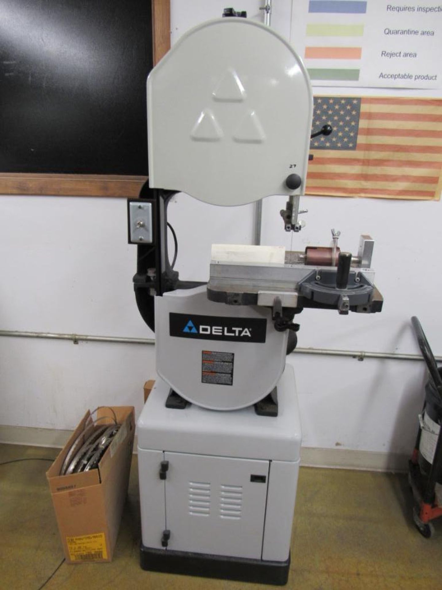 Delta 14 in. Band Saw Model 28-206, S/N 303721 (Area H)